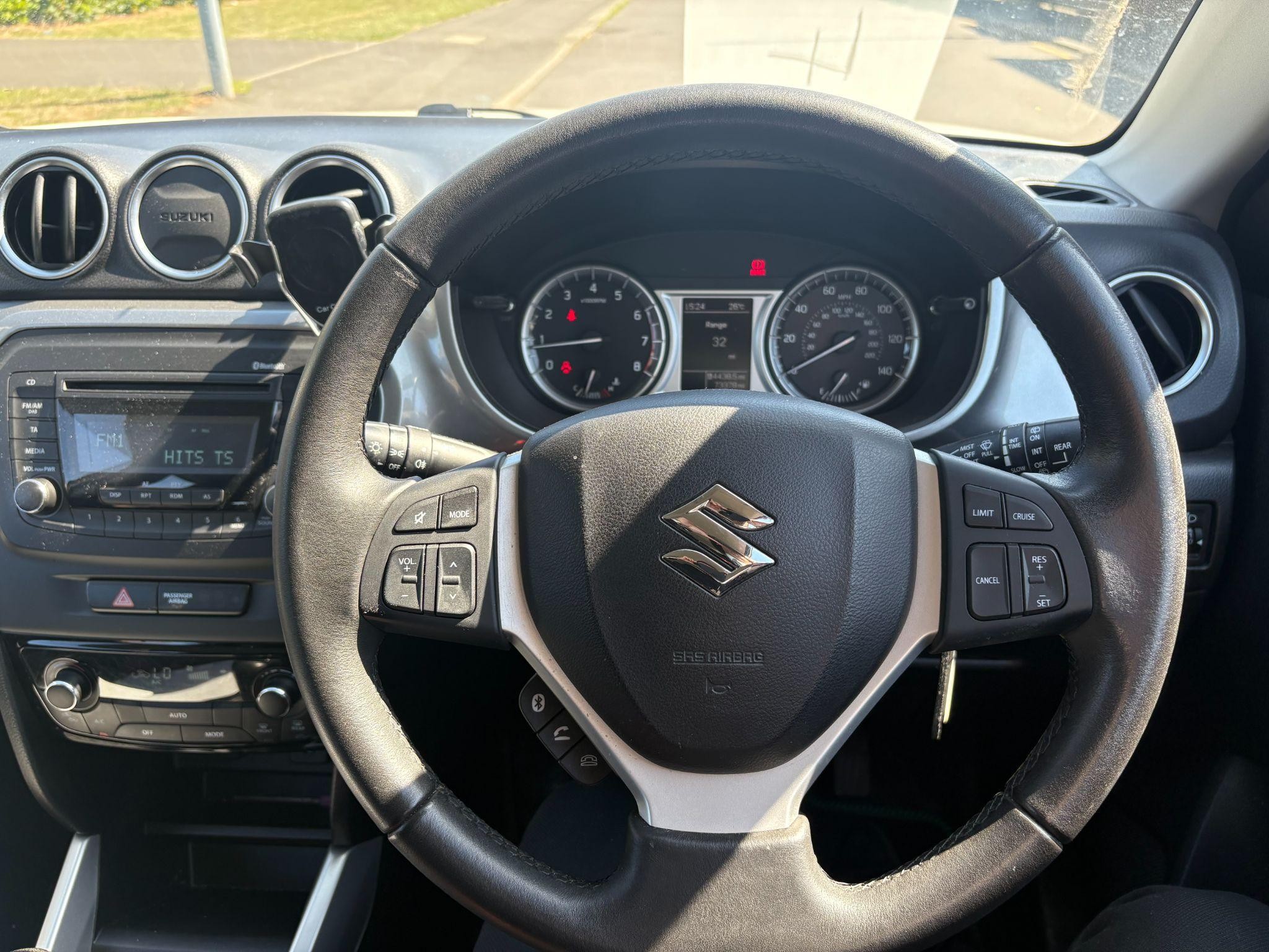 Suzuki Vitara Image 17