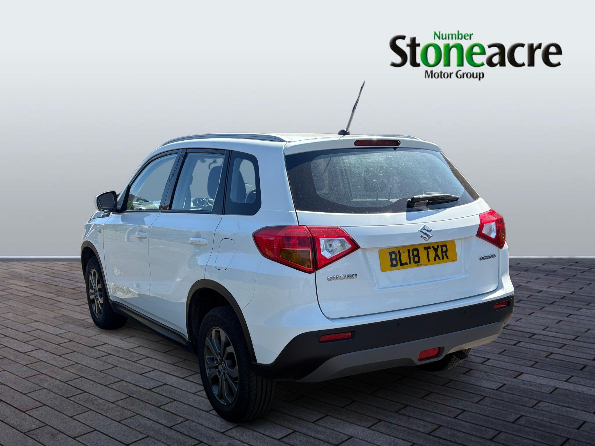 Suzuki Vitara Image 5