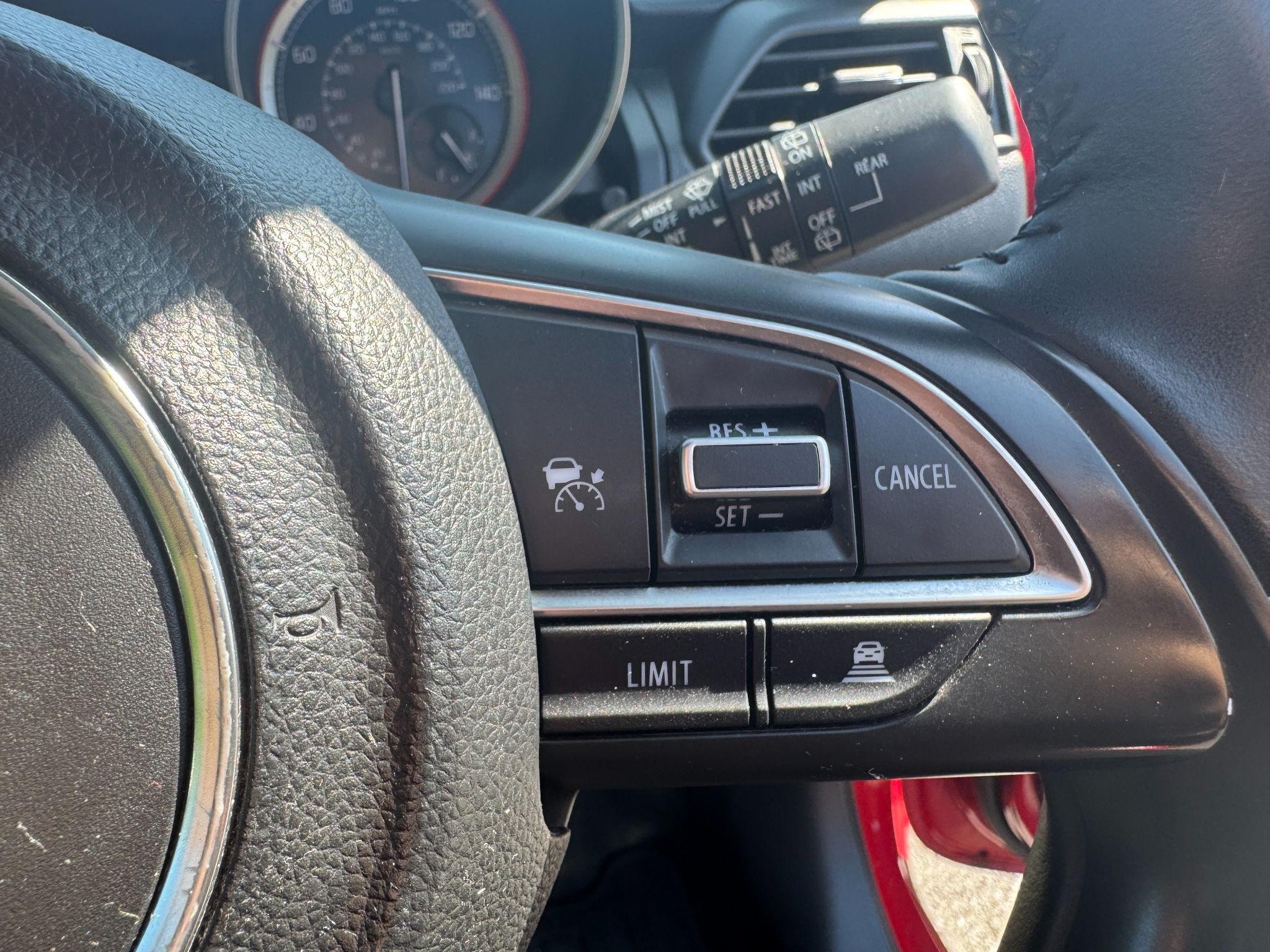 Suzuki Swift Image 18