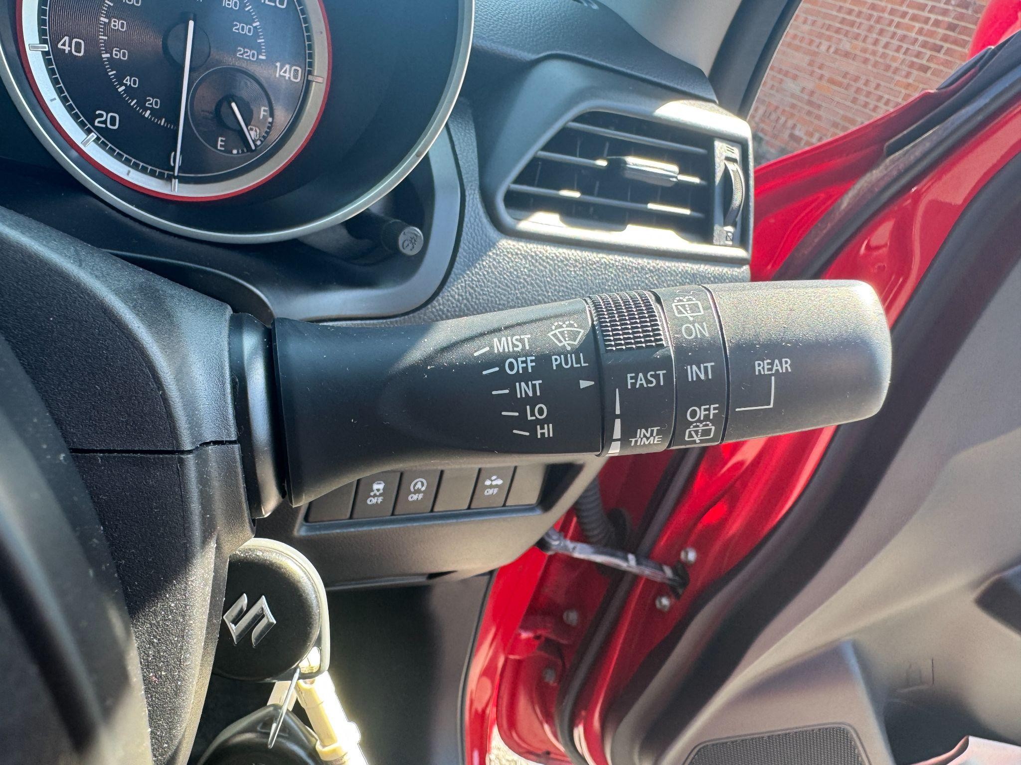 Suzuki Swift Image 20