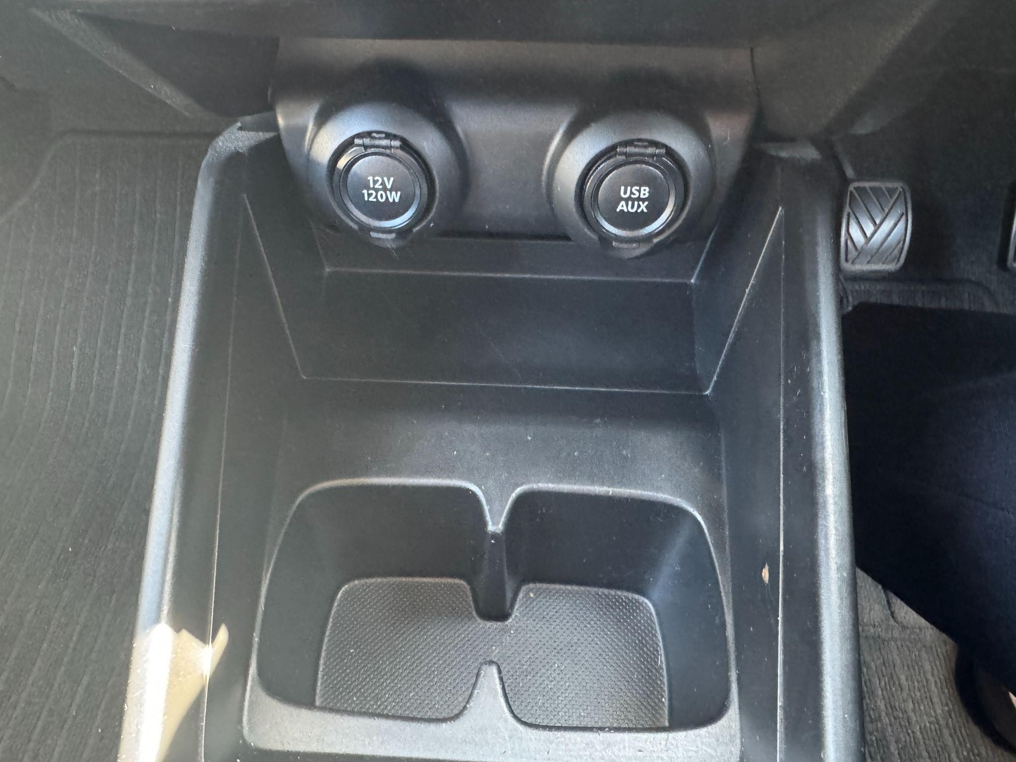 Suzuki Swift Image 23