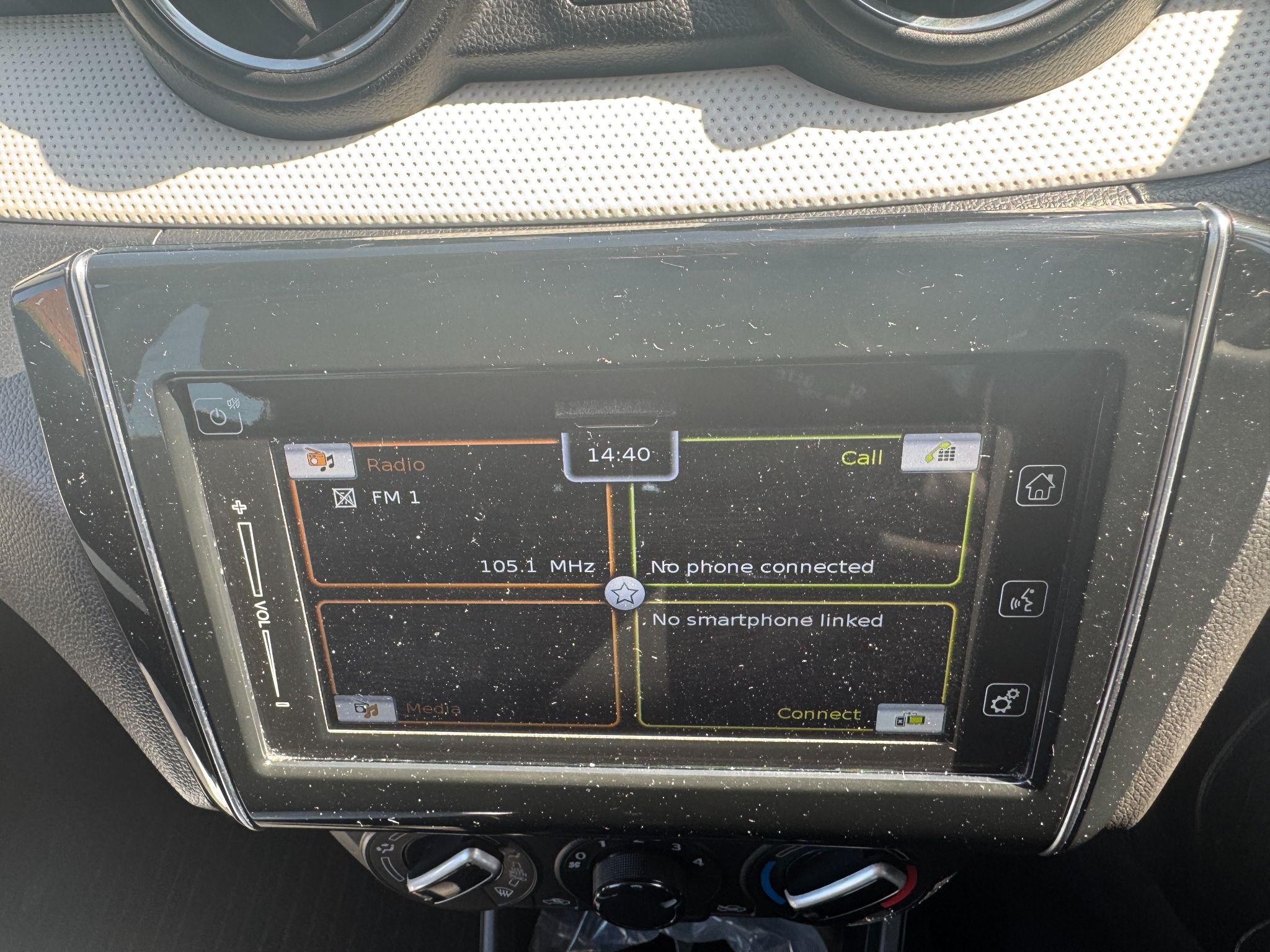 Suzuki Swift Image 26