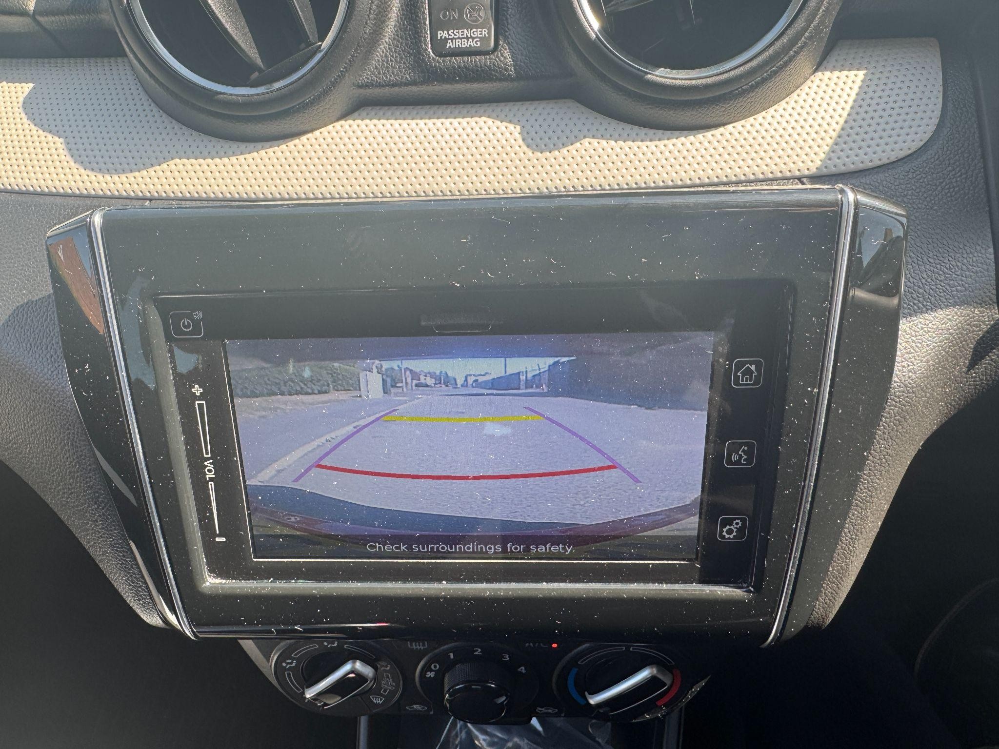 Suzuki Swift Image 28