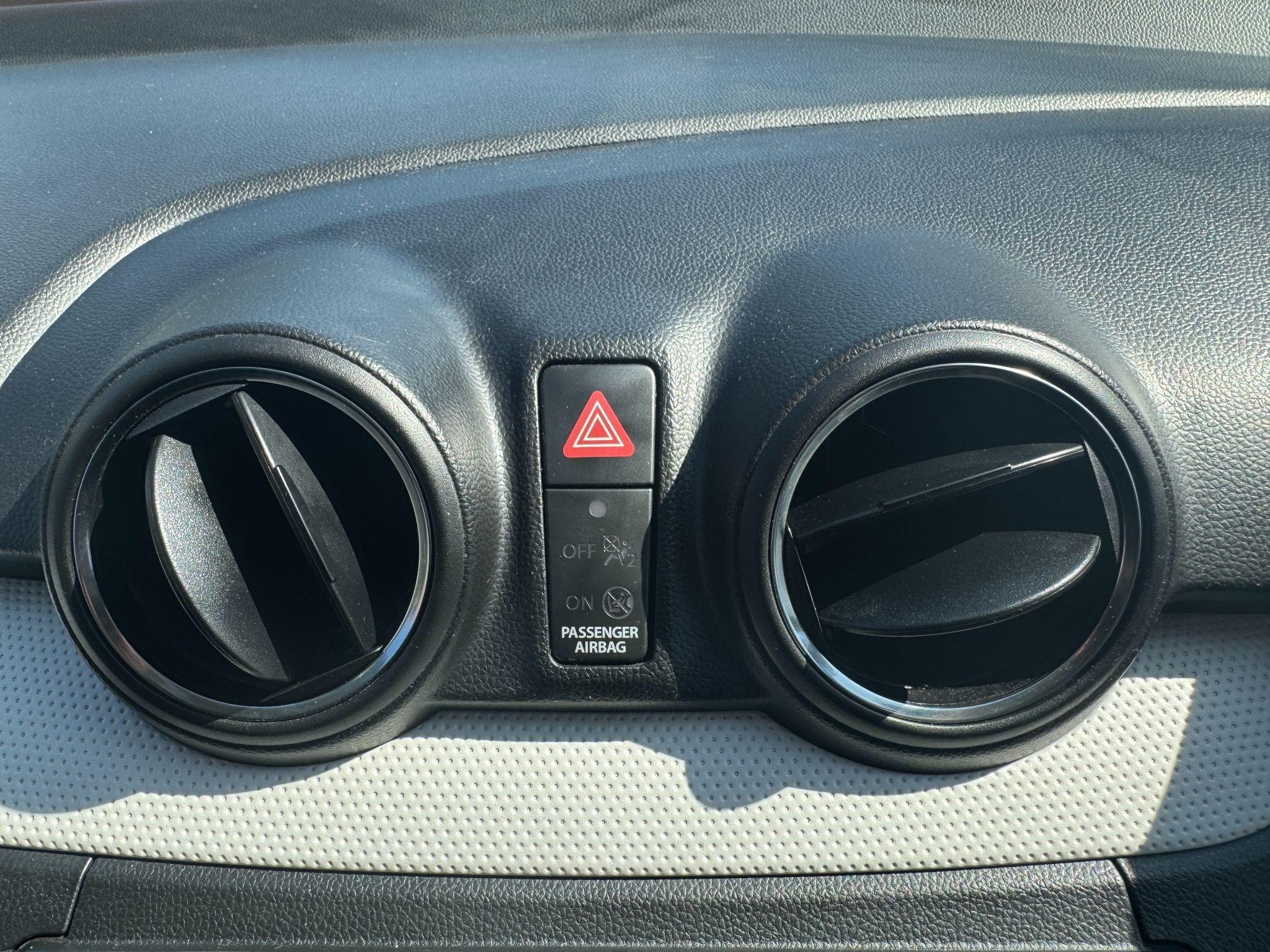 Suzuki Swift Image 29