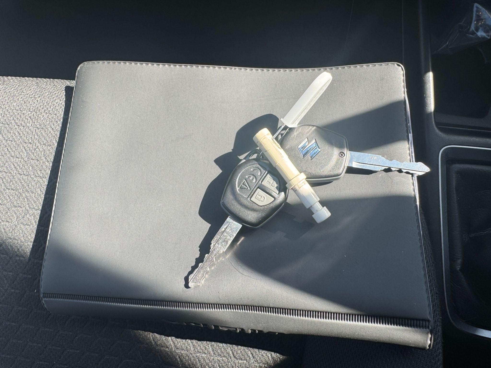 Suzuki Swift Image 32