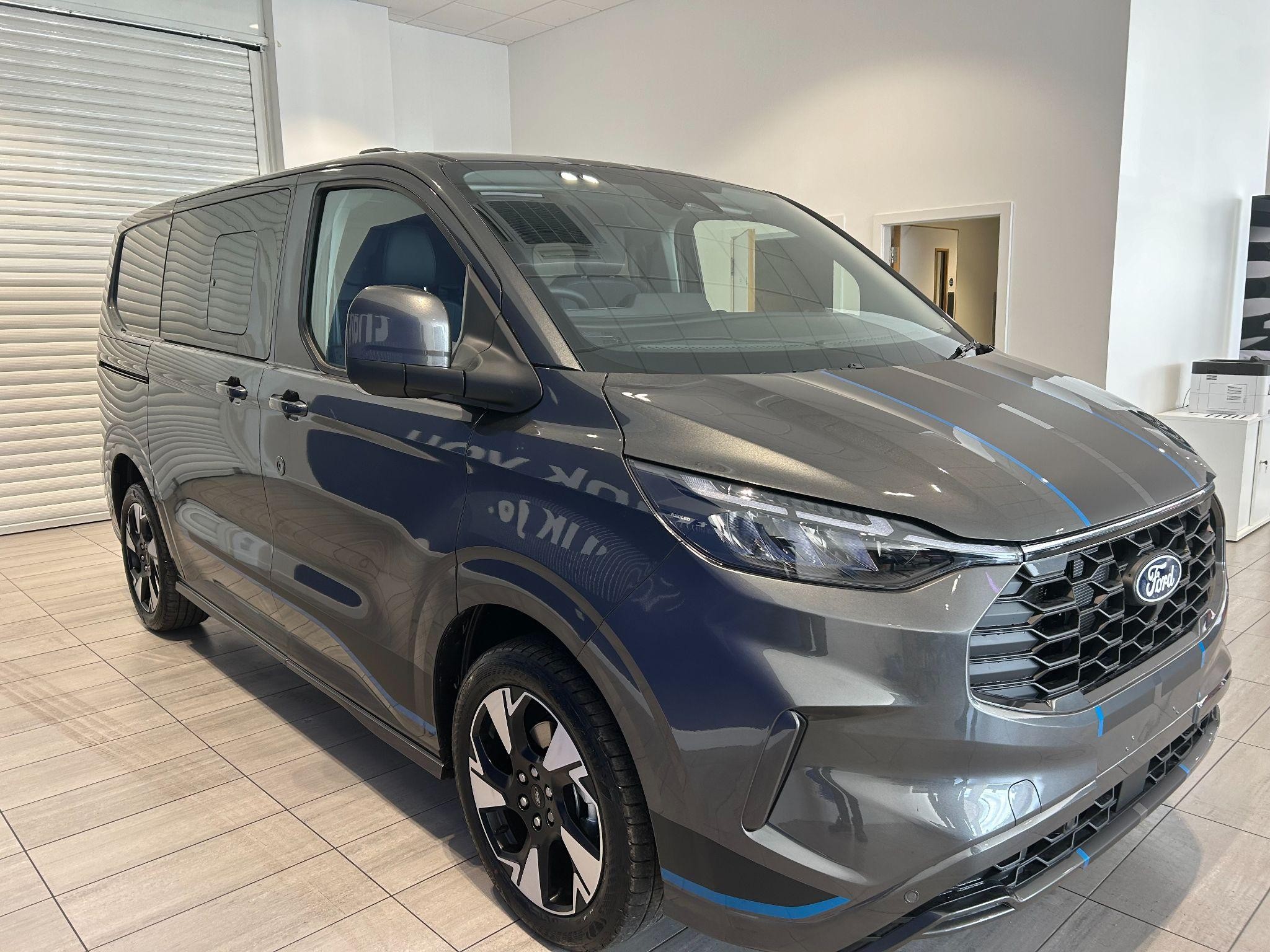 Ford Transit Custom Image 6