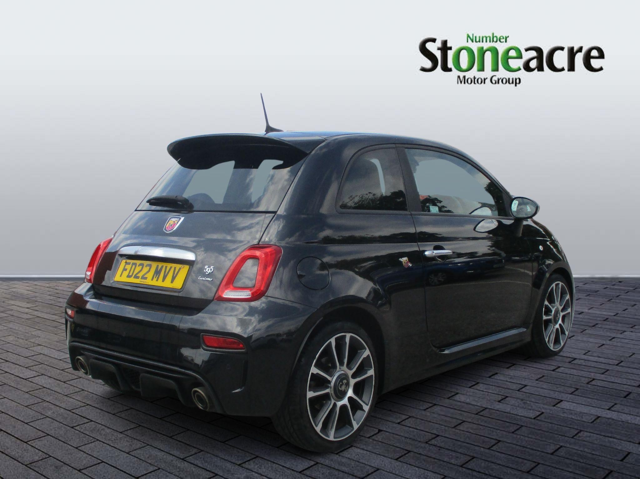 Abarth 595 Image 3