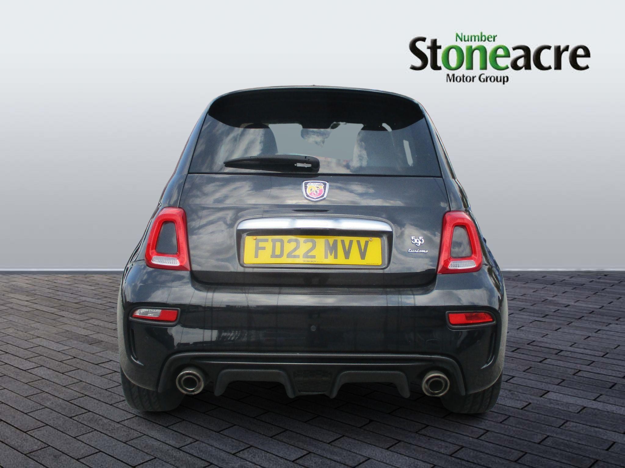 Abarth 595 Image 4