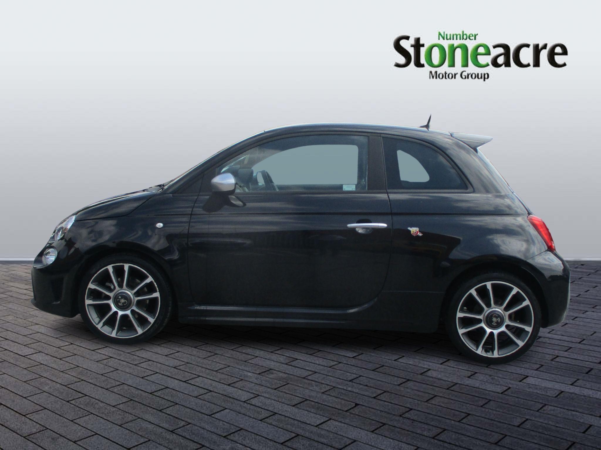 Abarth 595 Image 6