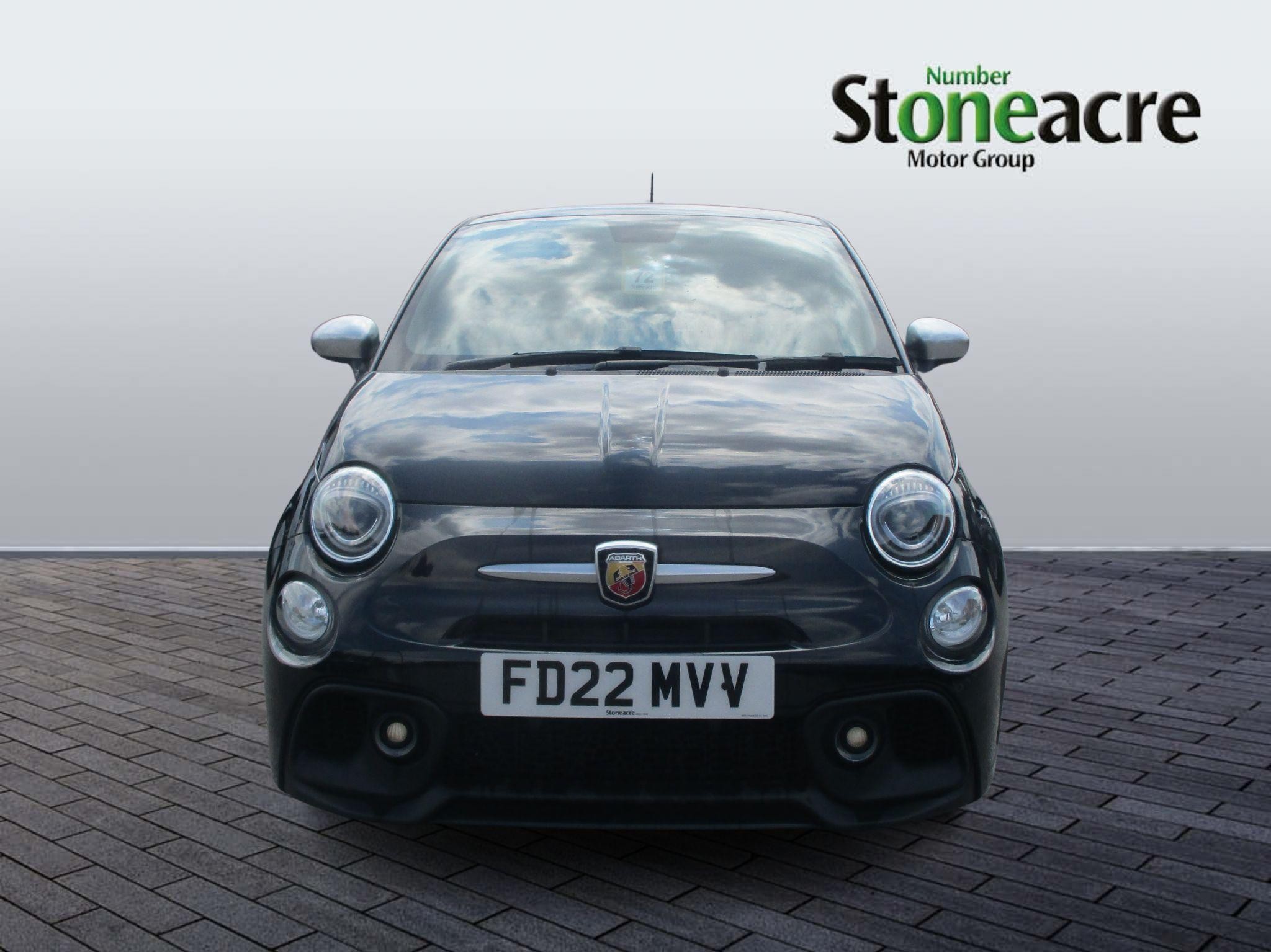 Abarth 595 Image 8