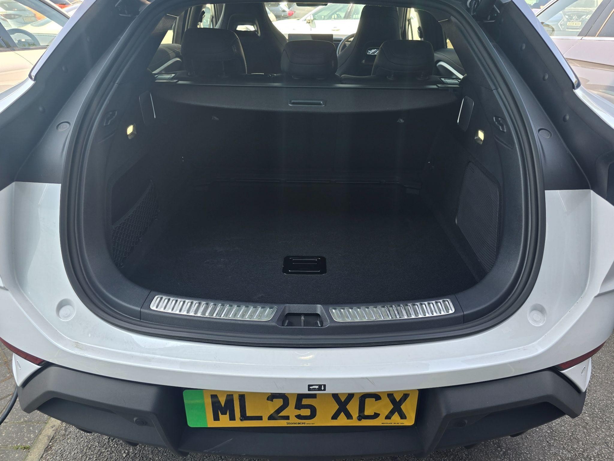 BYD Sealion 7 Image 11