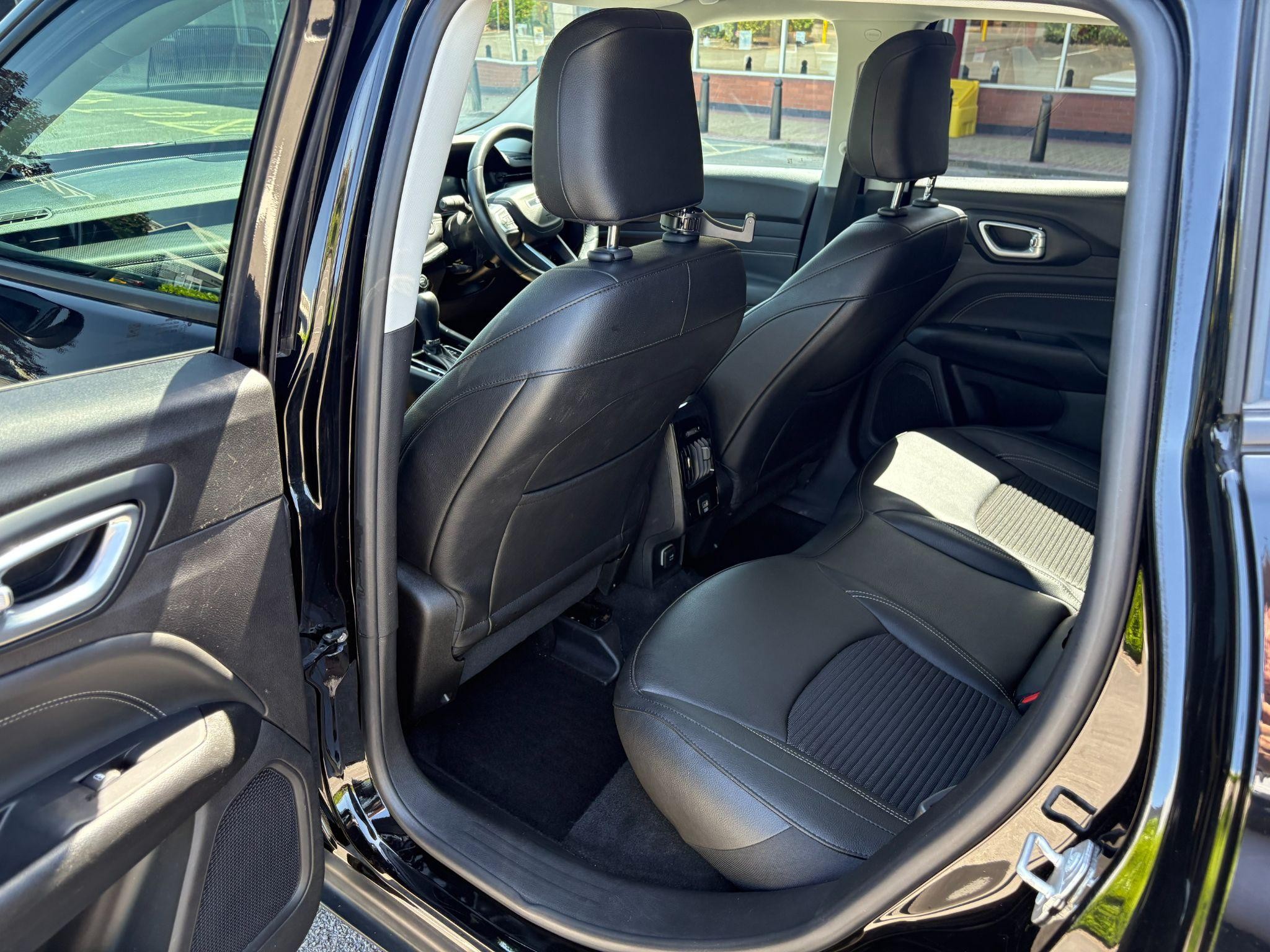 Jeep Compass Image 11