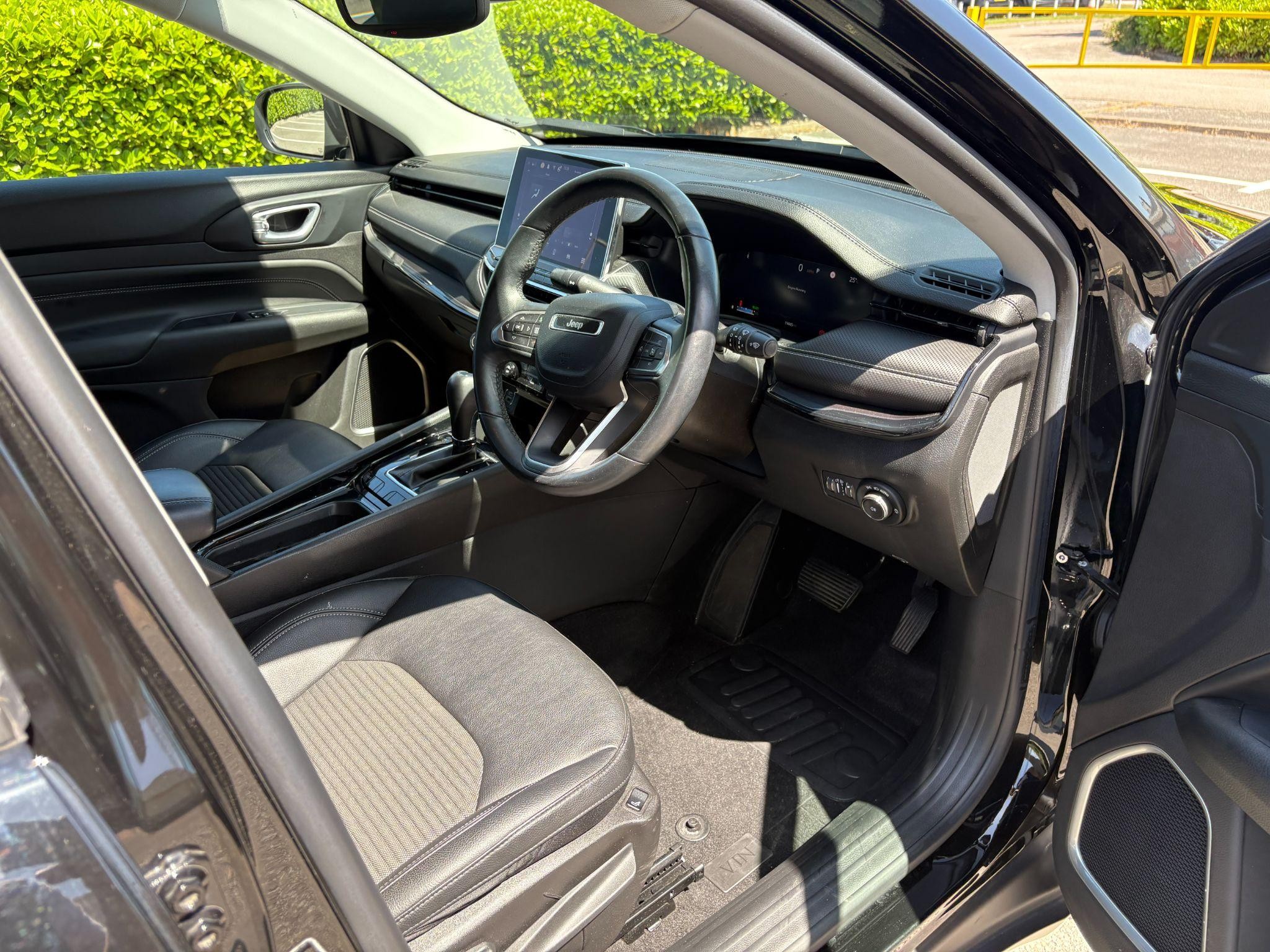Jeep Compass Image 17