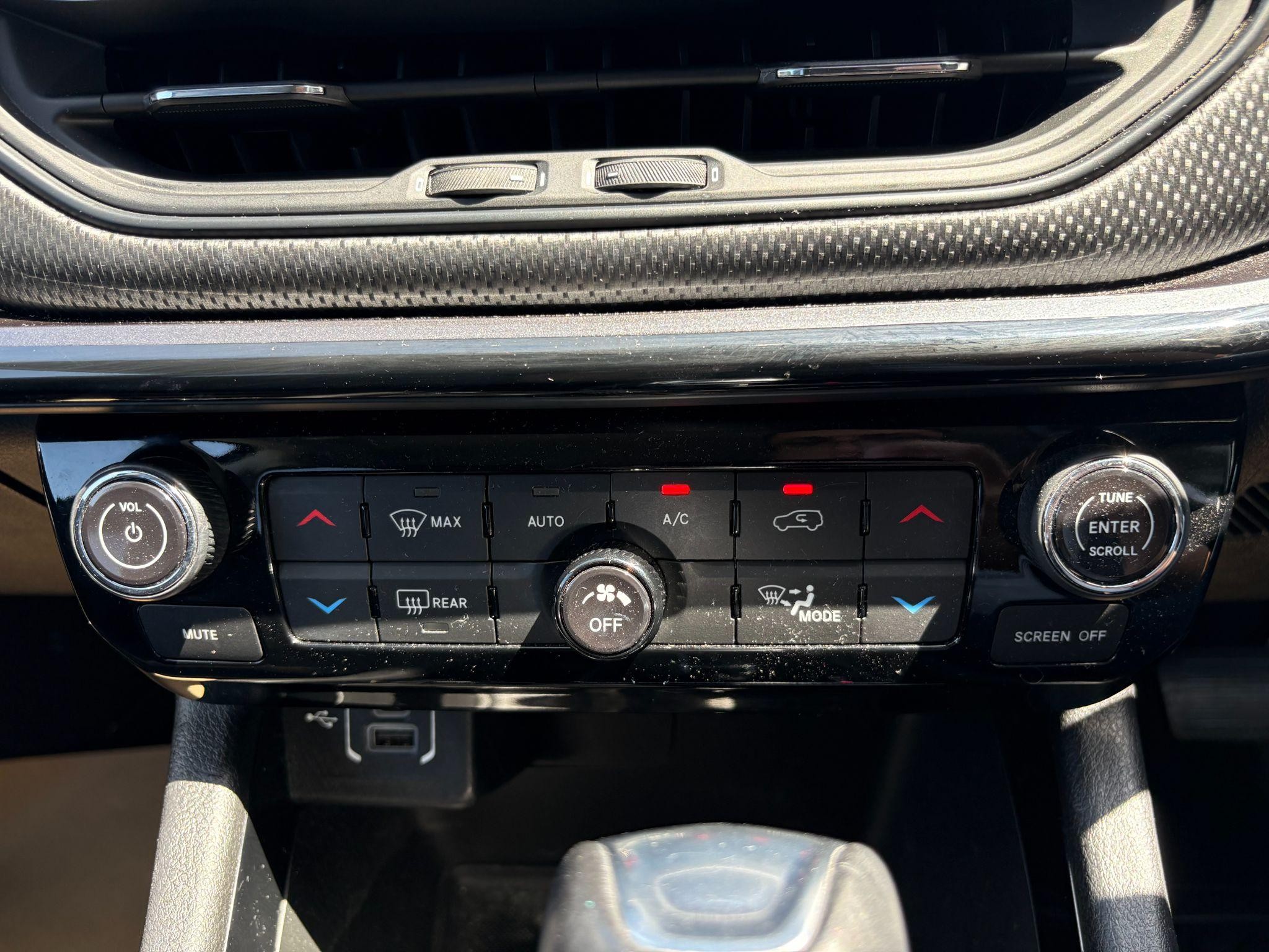 Jeep Compass Image 32