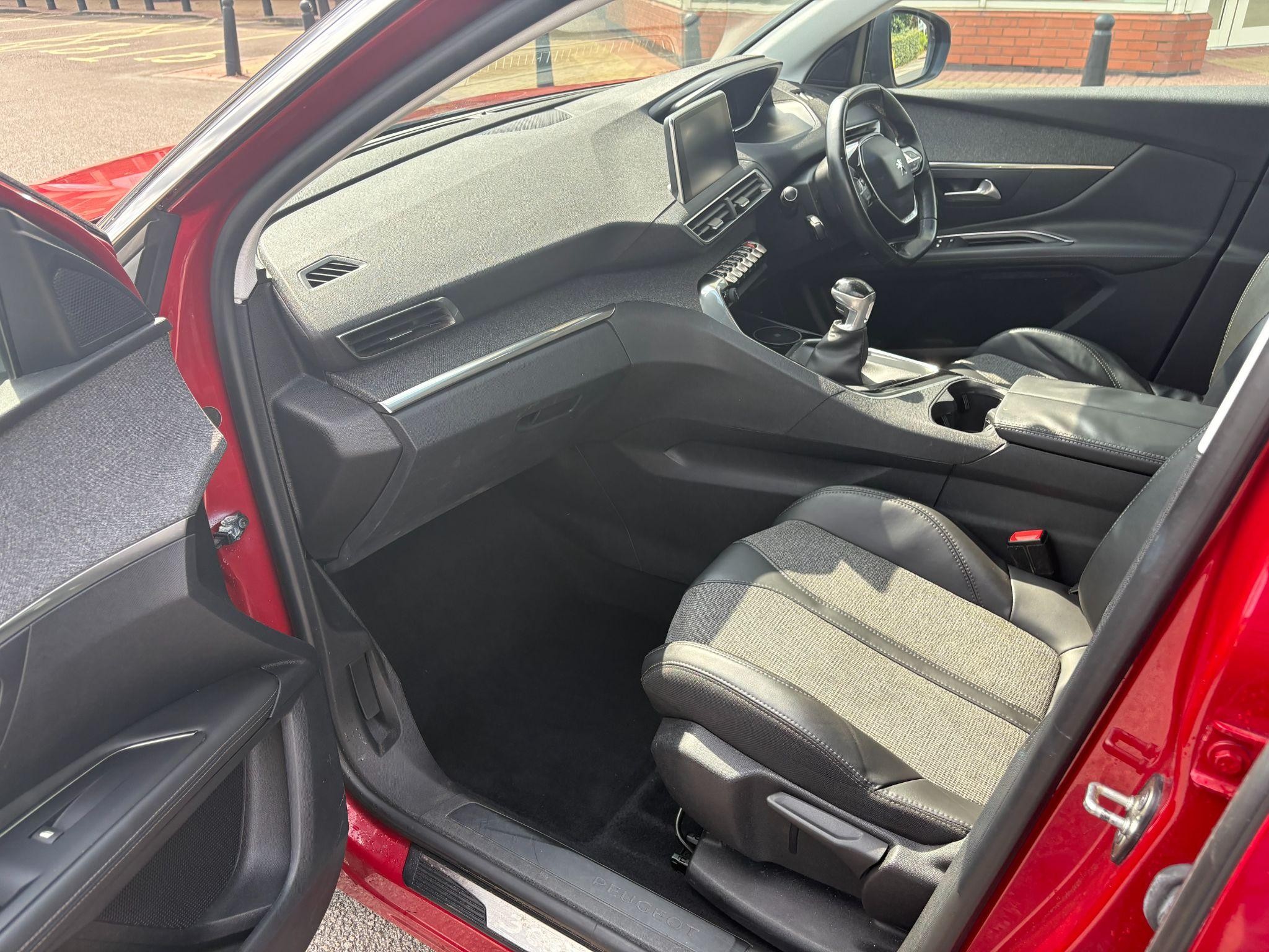 Peugeot 3008 Image 18