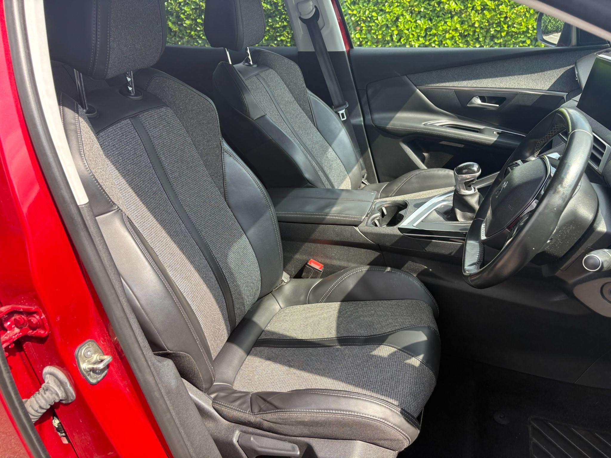 Peugeot 3008 Image 21