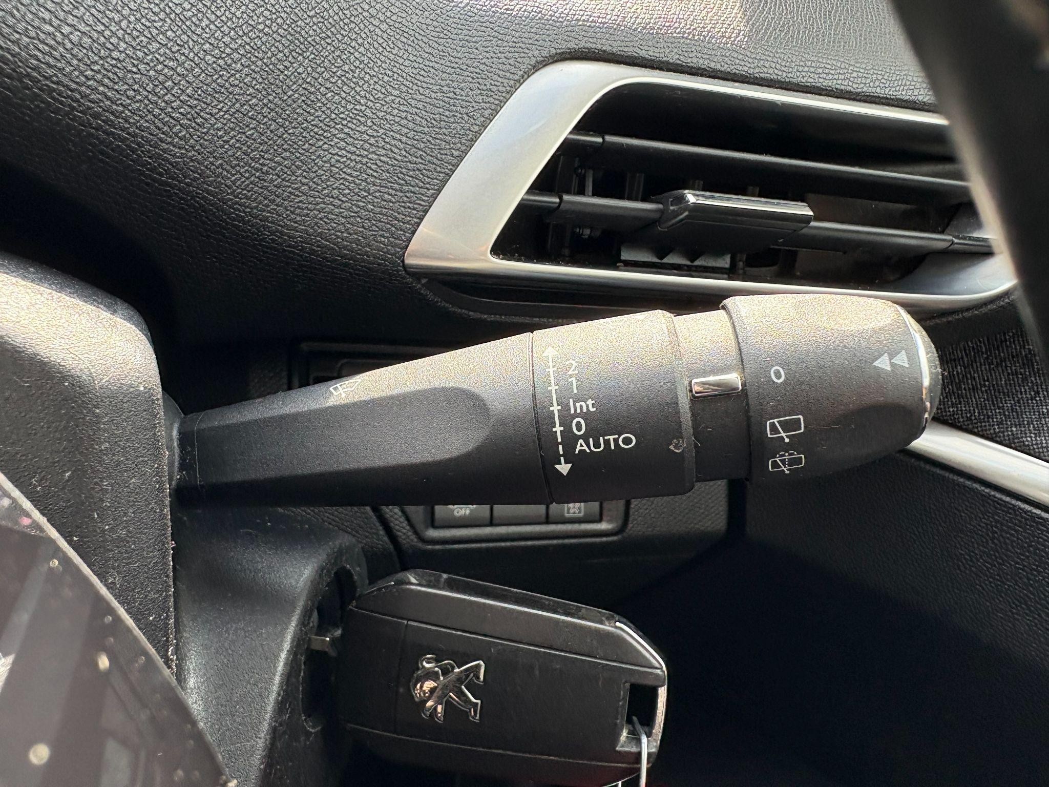 Peugeot 3008 Image 25