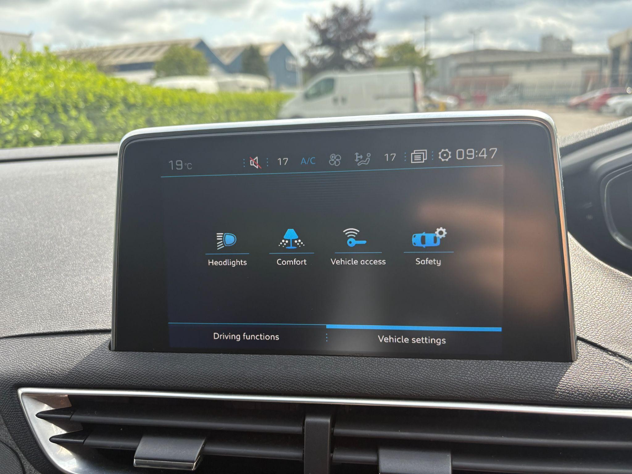 Peugeot 3008 Image 37