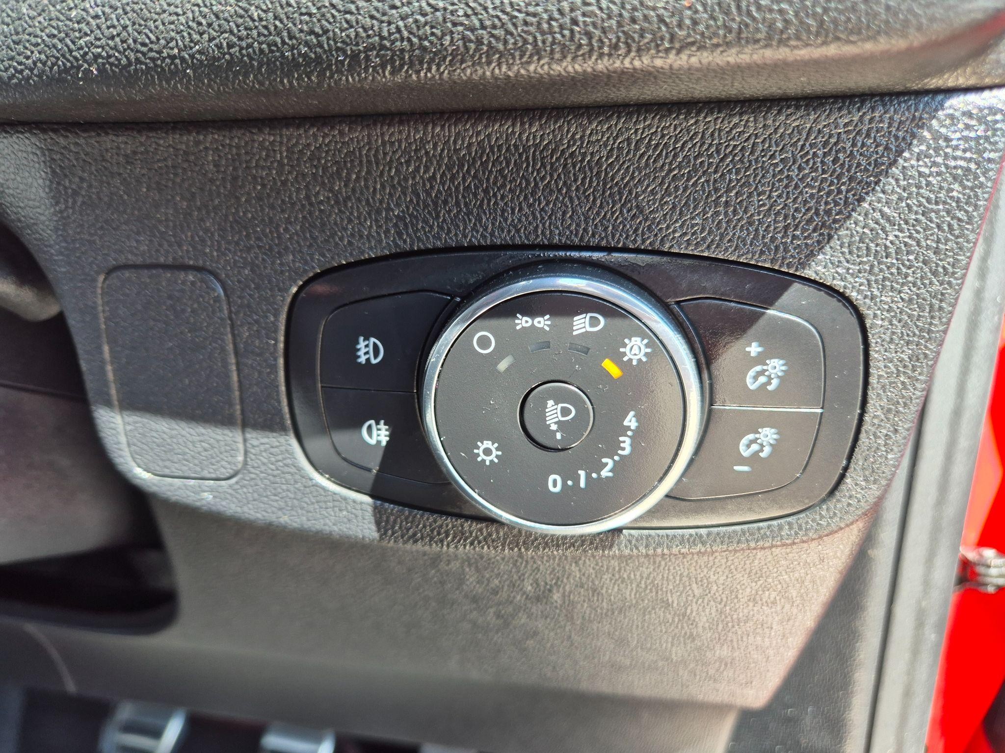 Ford Focus Image 15