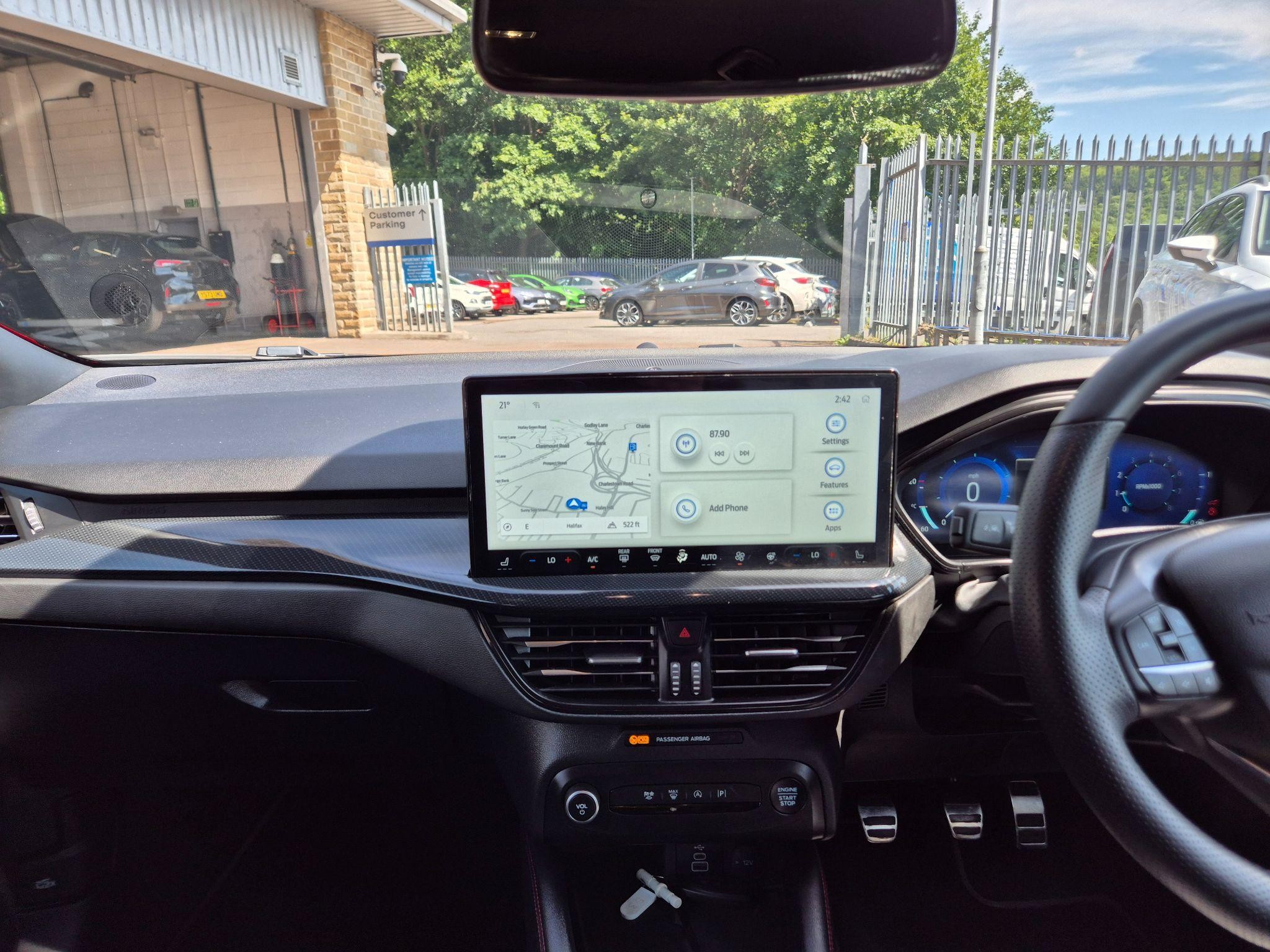 Ford Focus Image 28