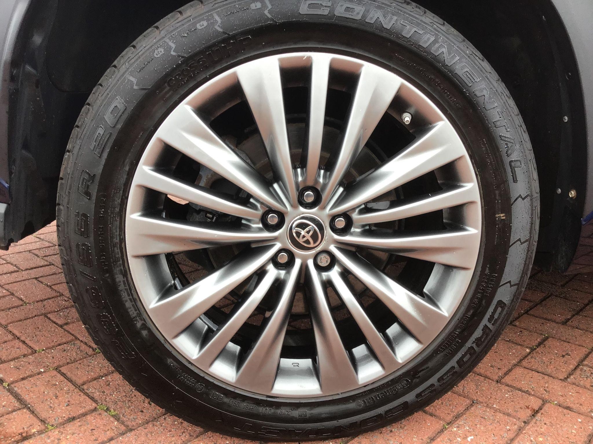 Toyota Highlander Image 11