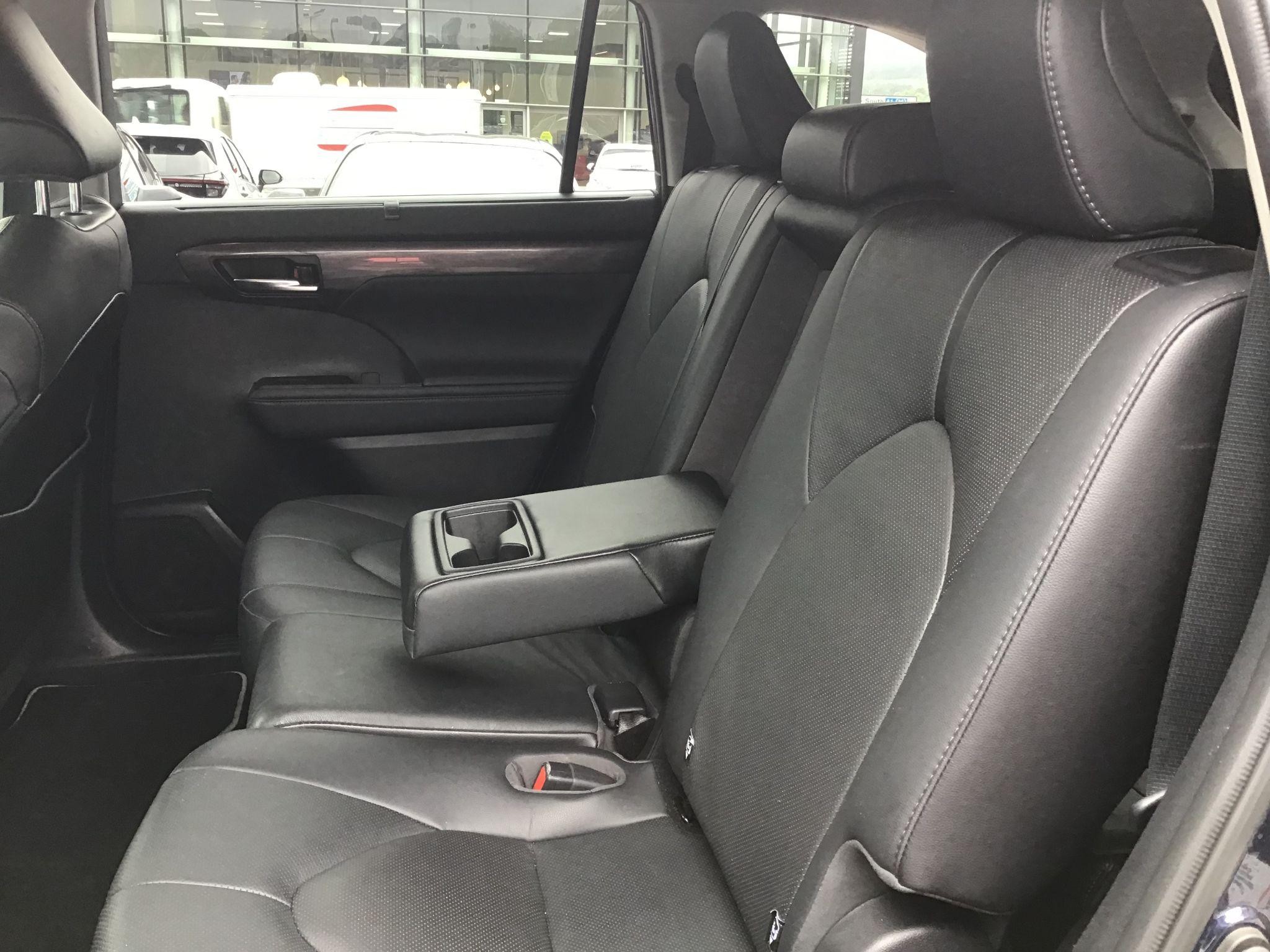 Toyota Highlander Image 22