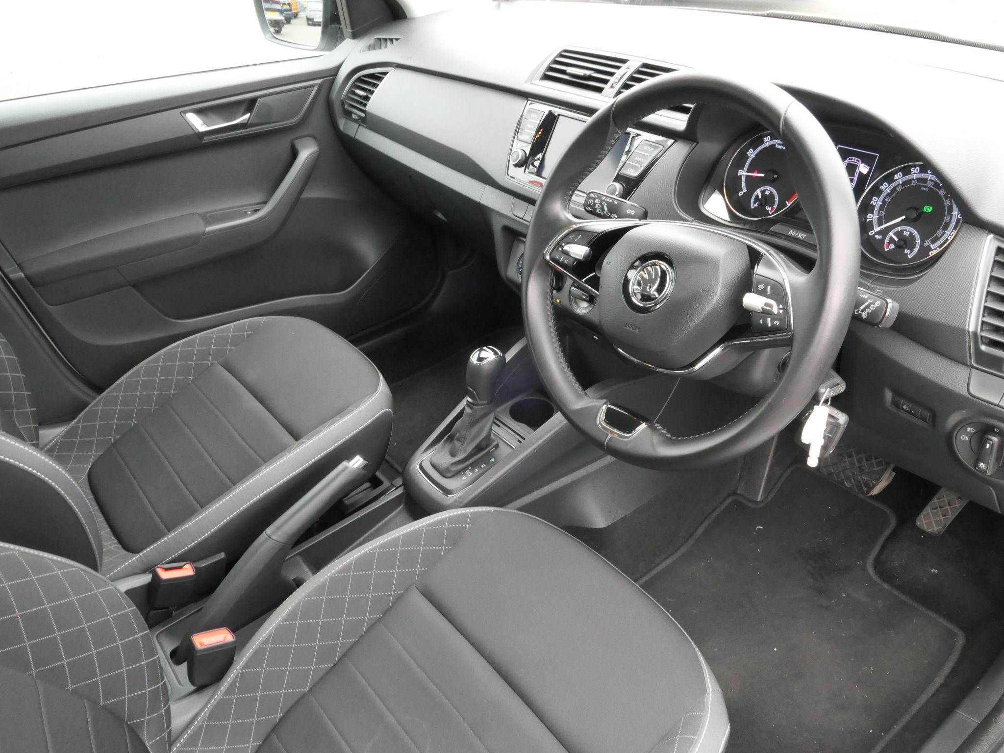 Skoda Fabia Image 12