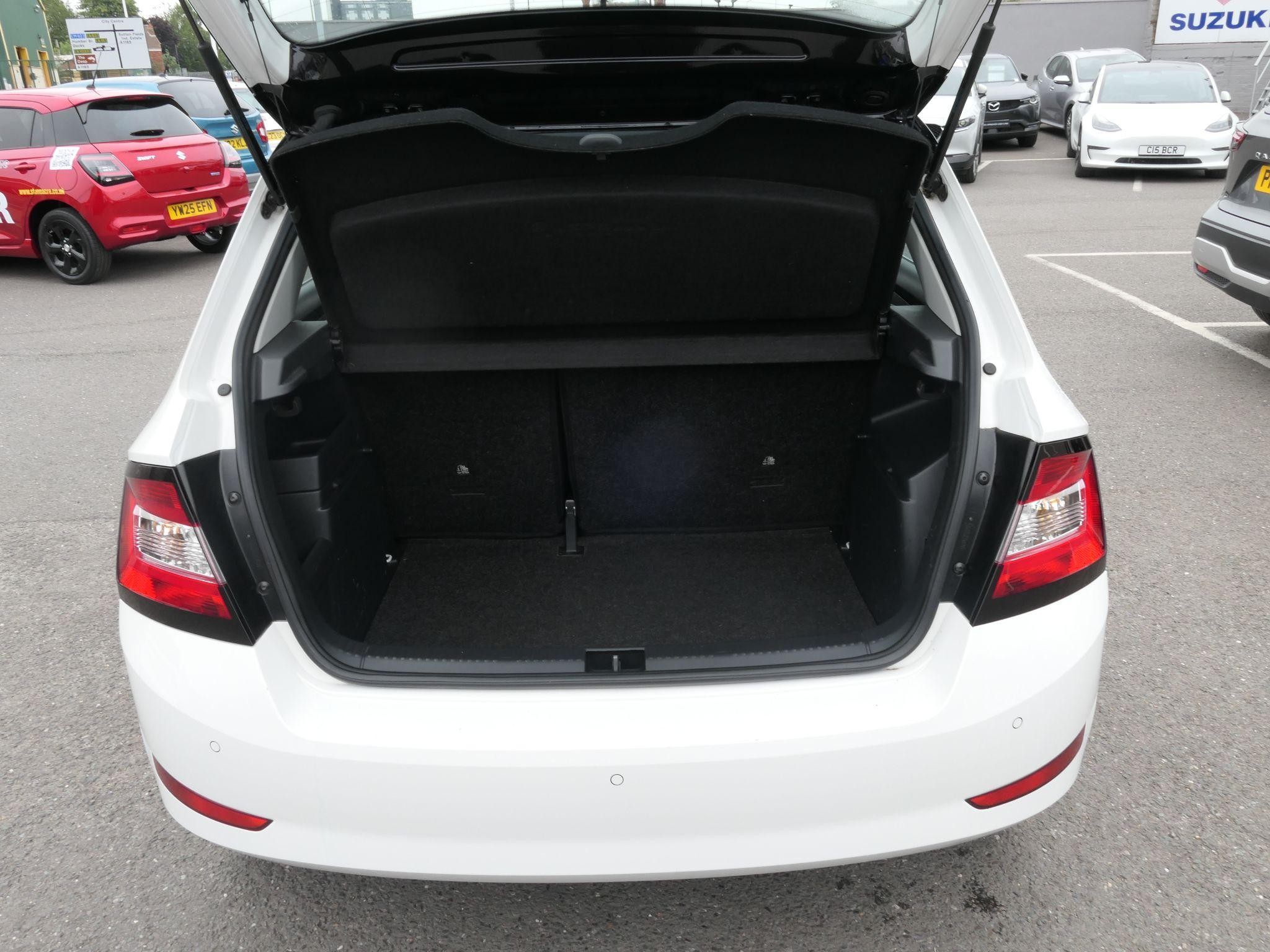 Skoda Fabia Image 24