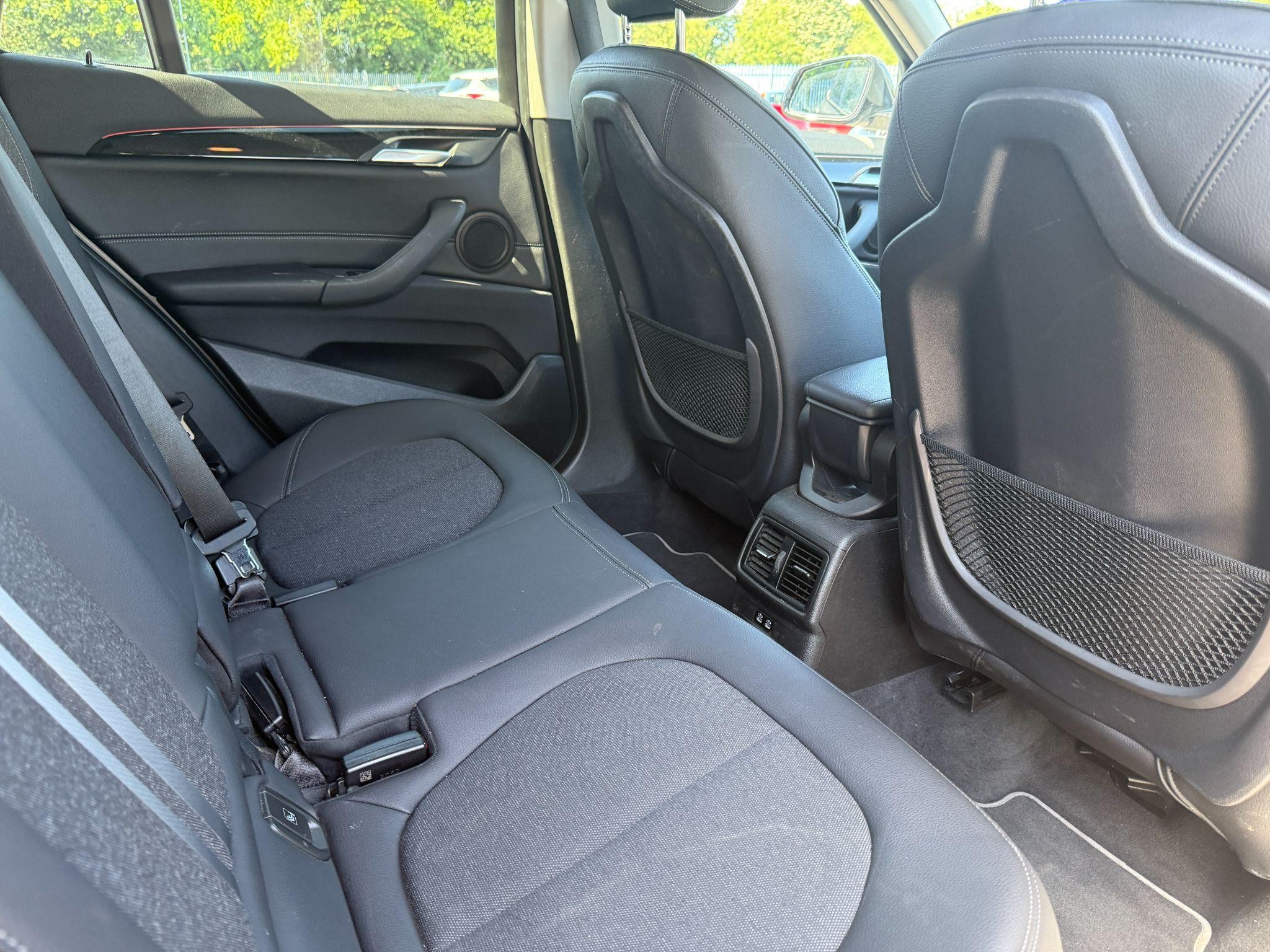 BMW X1 Image 11