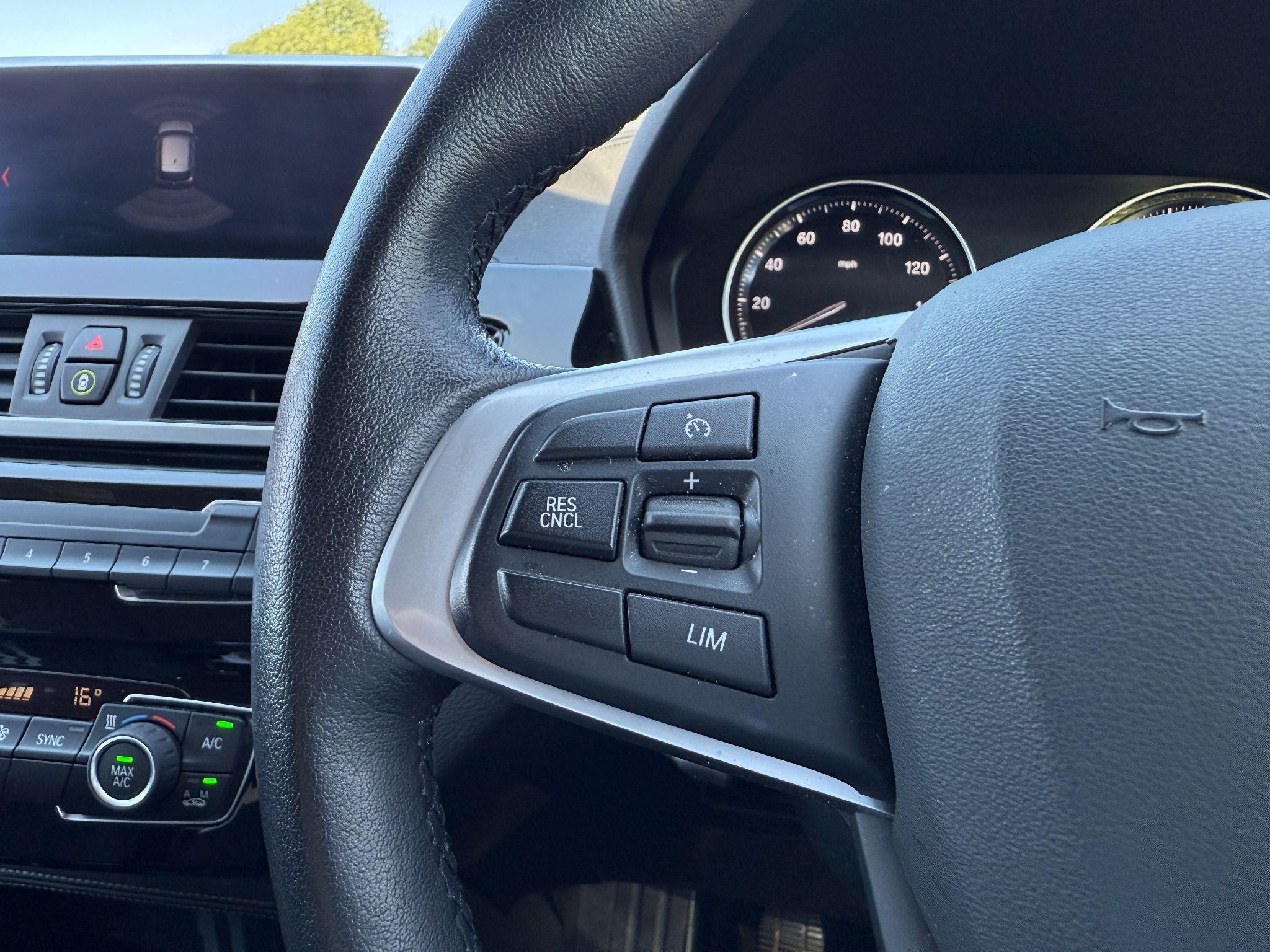 BMW X1 Image 13