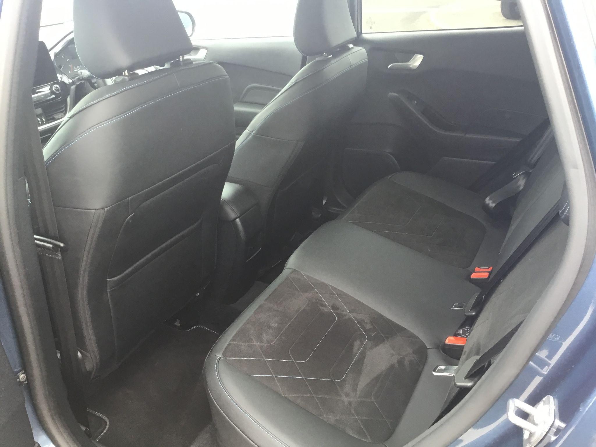 Ford Fiesta Image 19