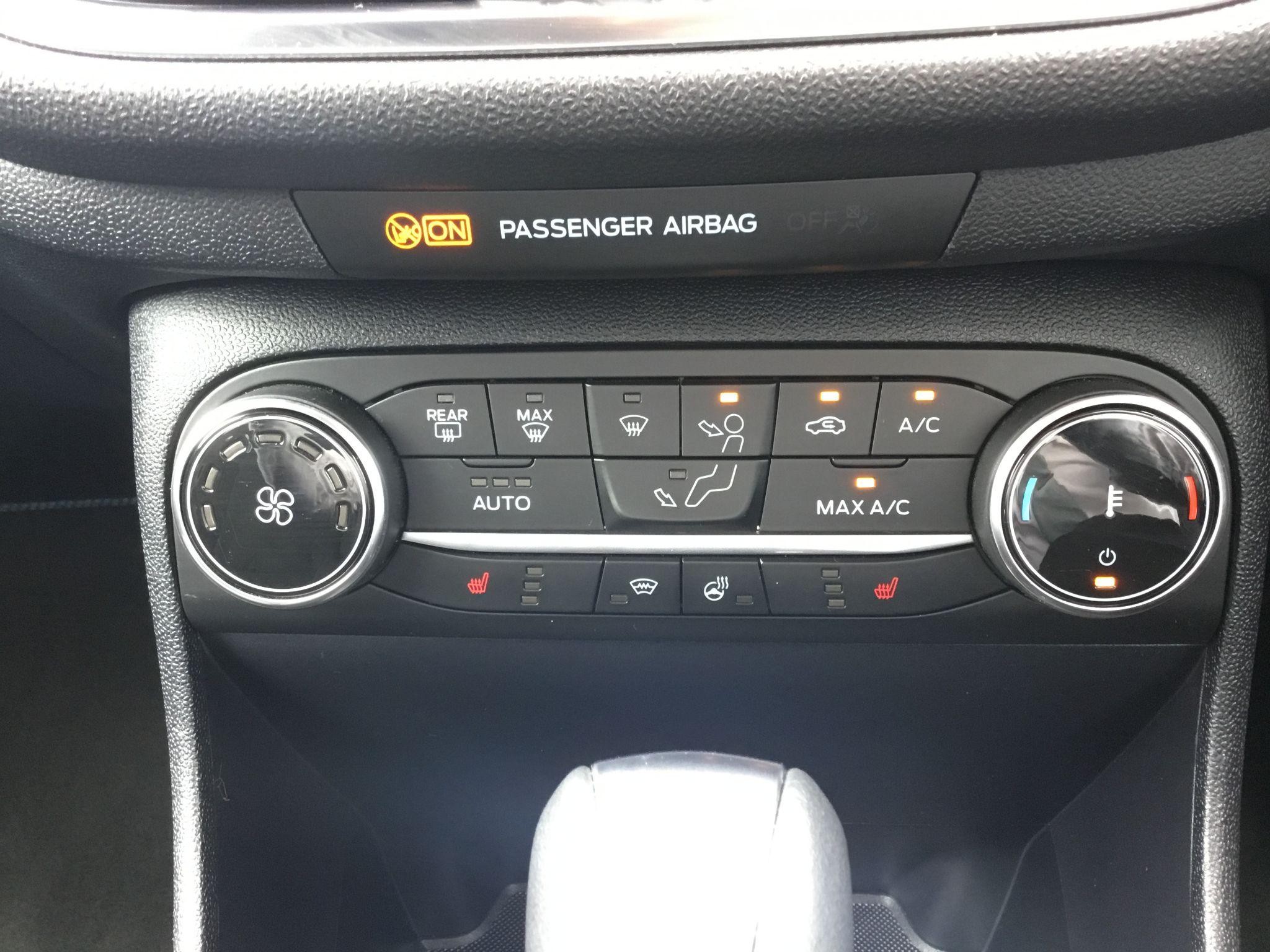Ford Fiesta Image 33