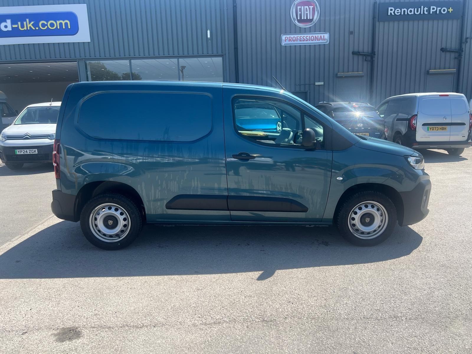 Peugeot Partner Image 6