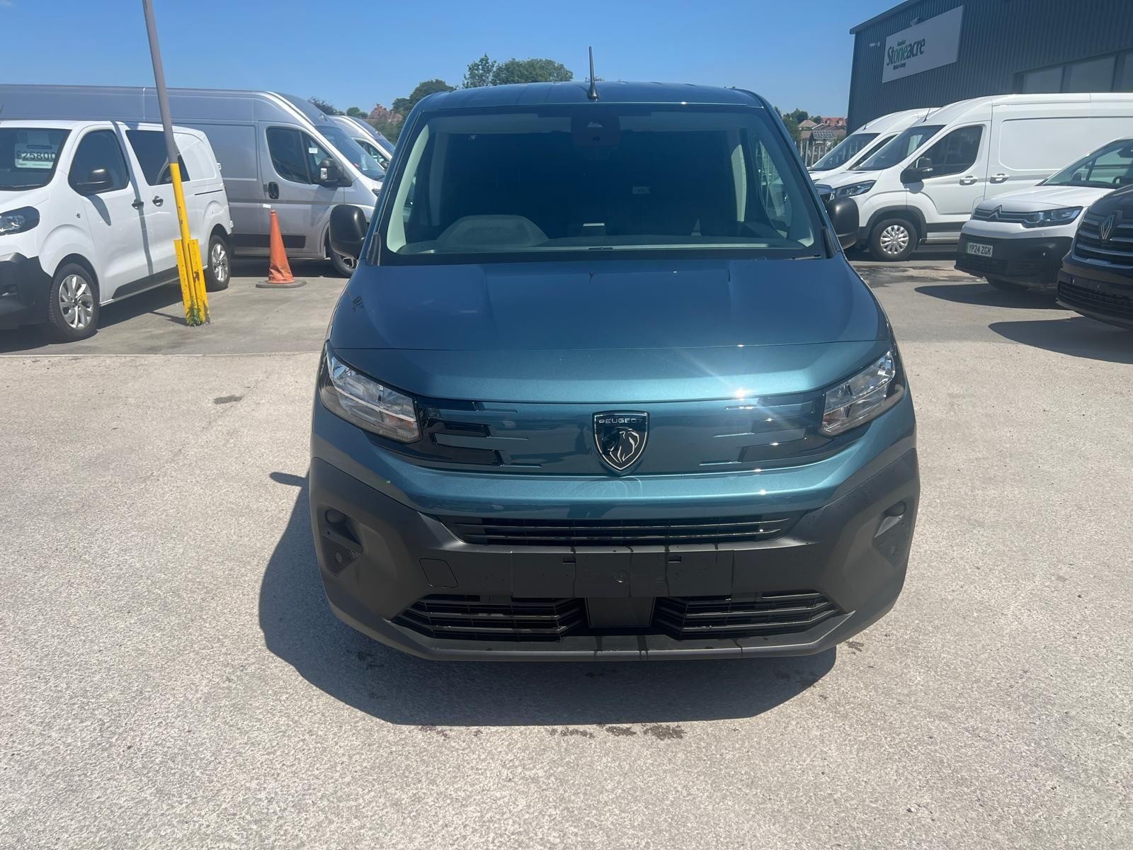 Peugeot Partner Image 9