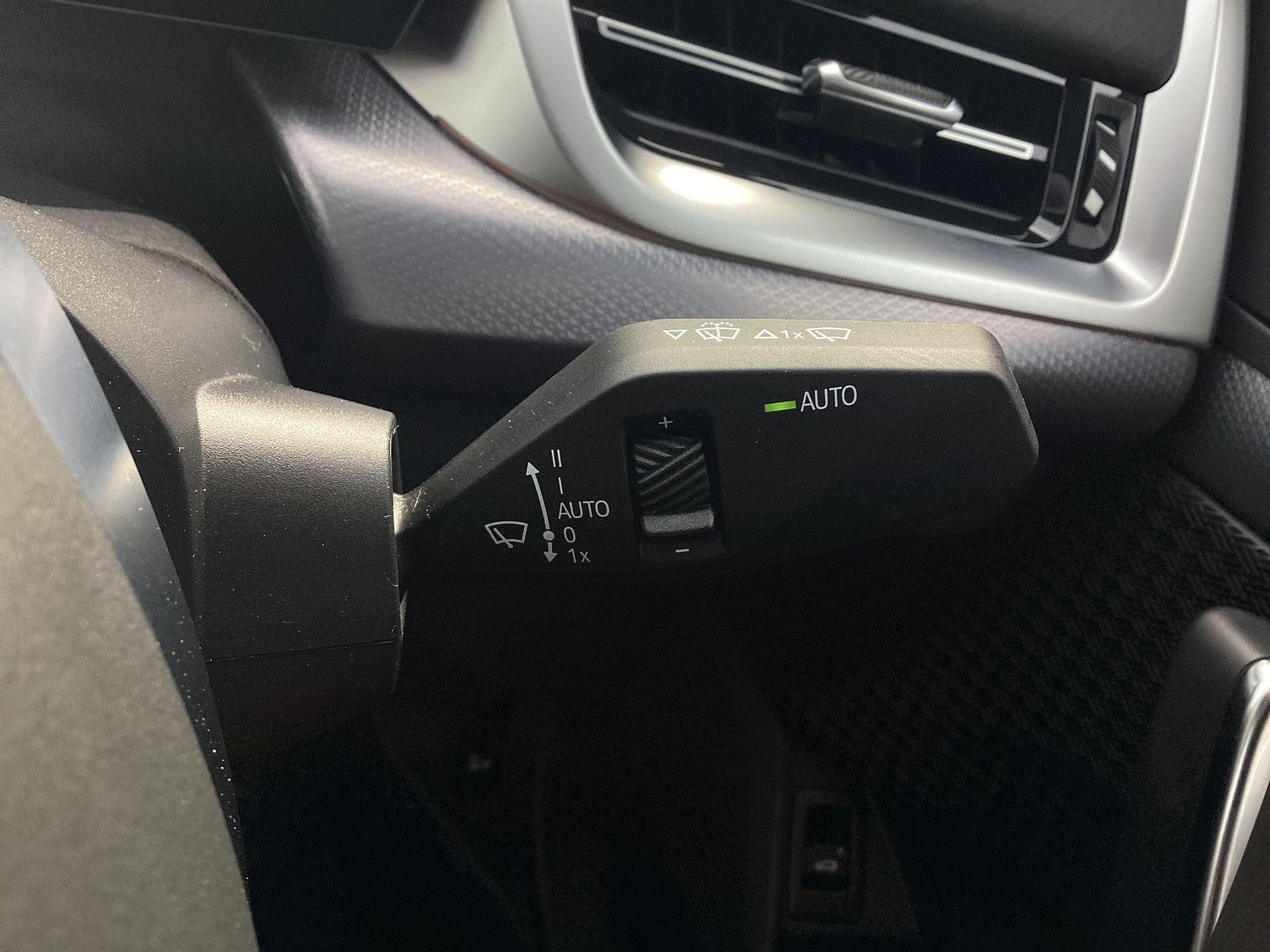 BMW iX2 Image 21