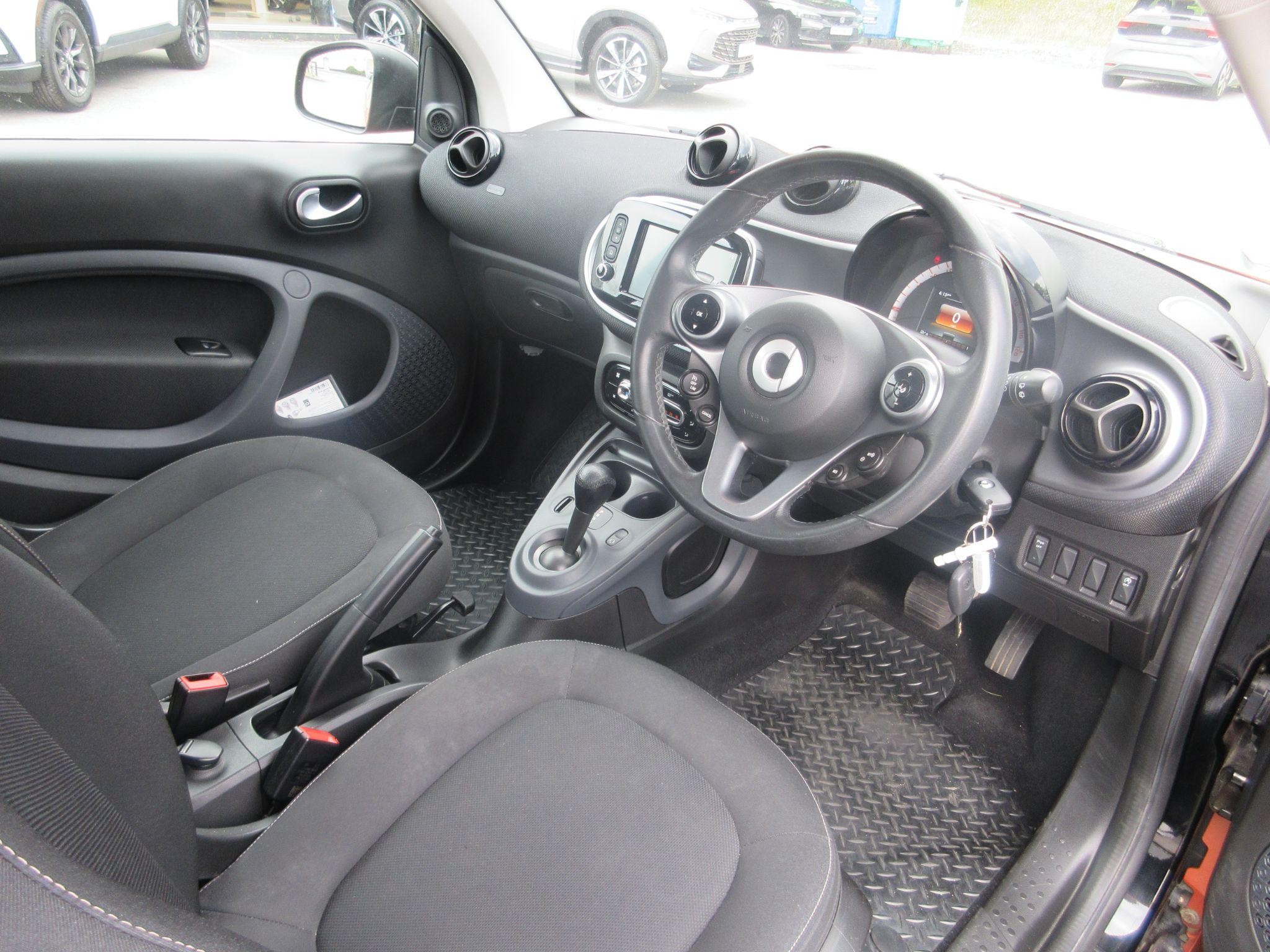 Smart FORTWO Image 9