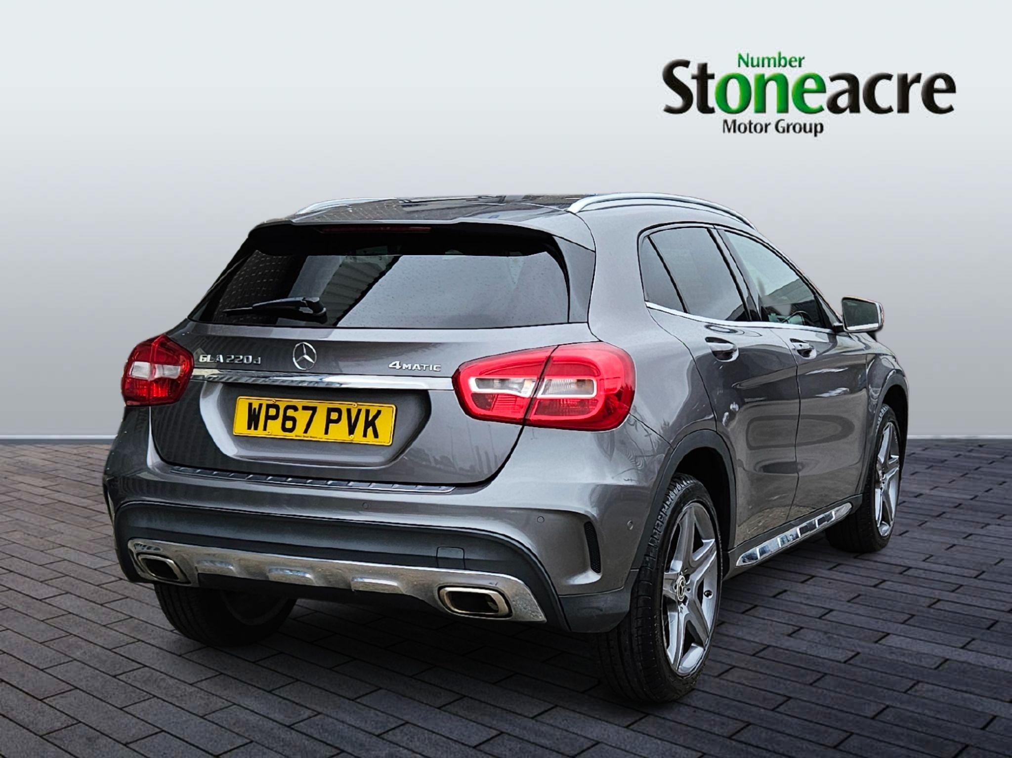 Mercedes-Benz GLA Image 3