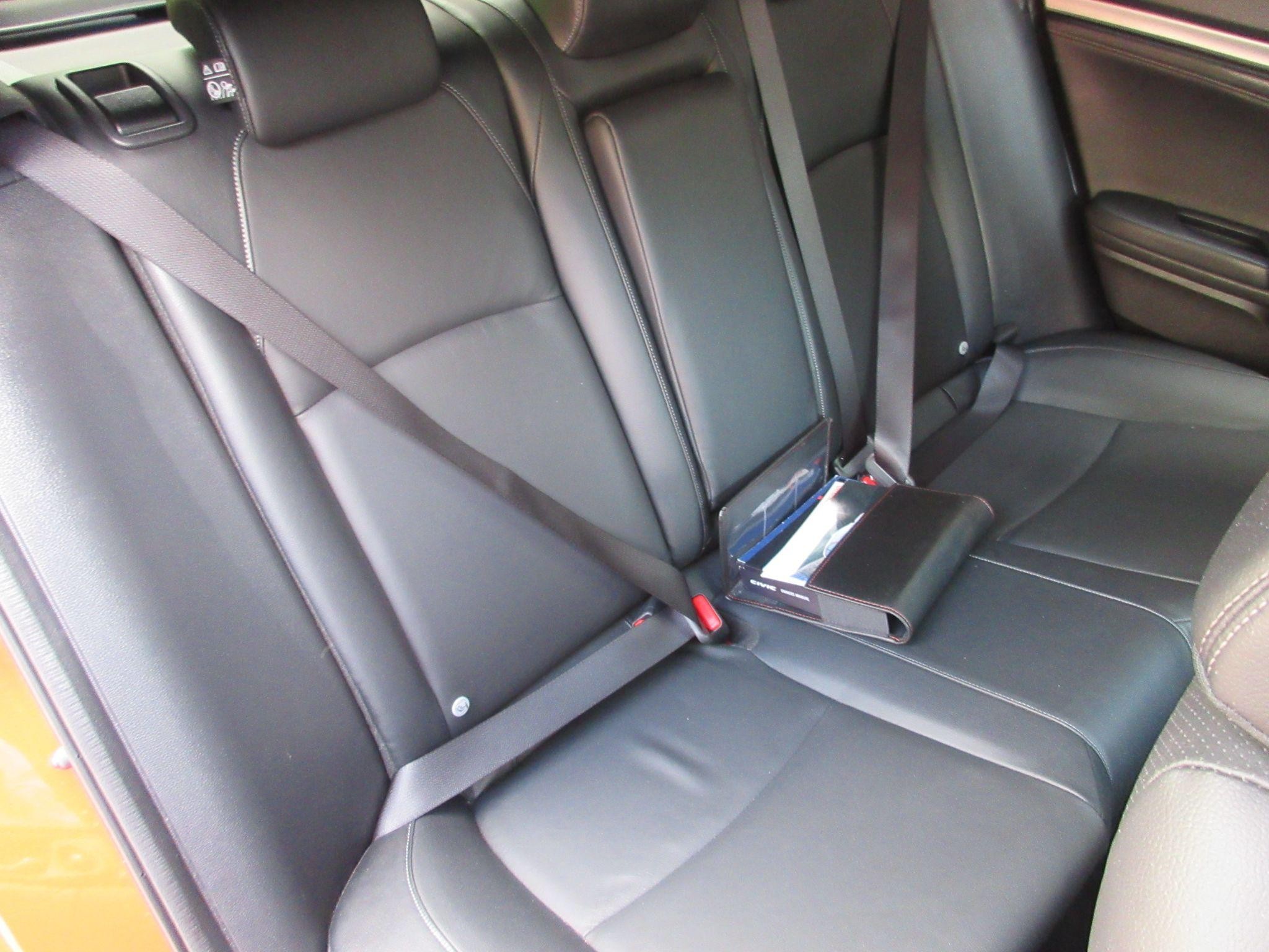 Honda Civic Image 15