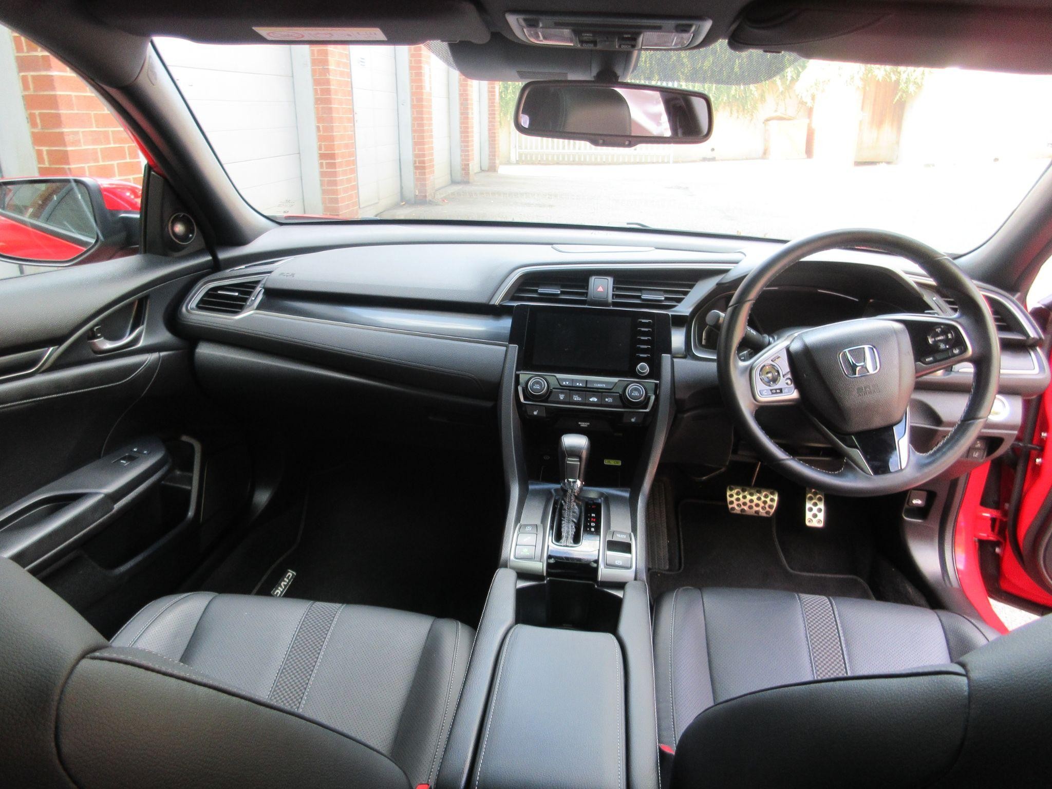 Honda Civic Image 16