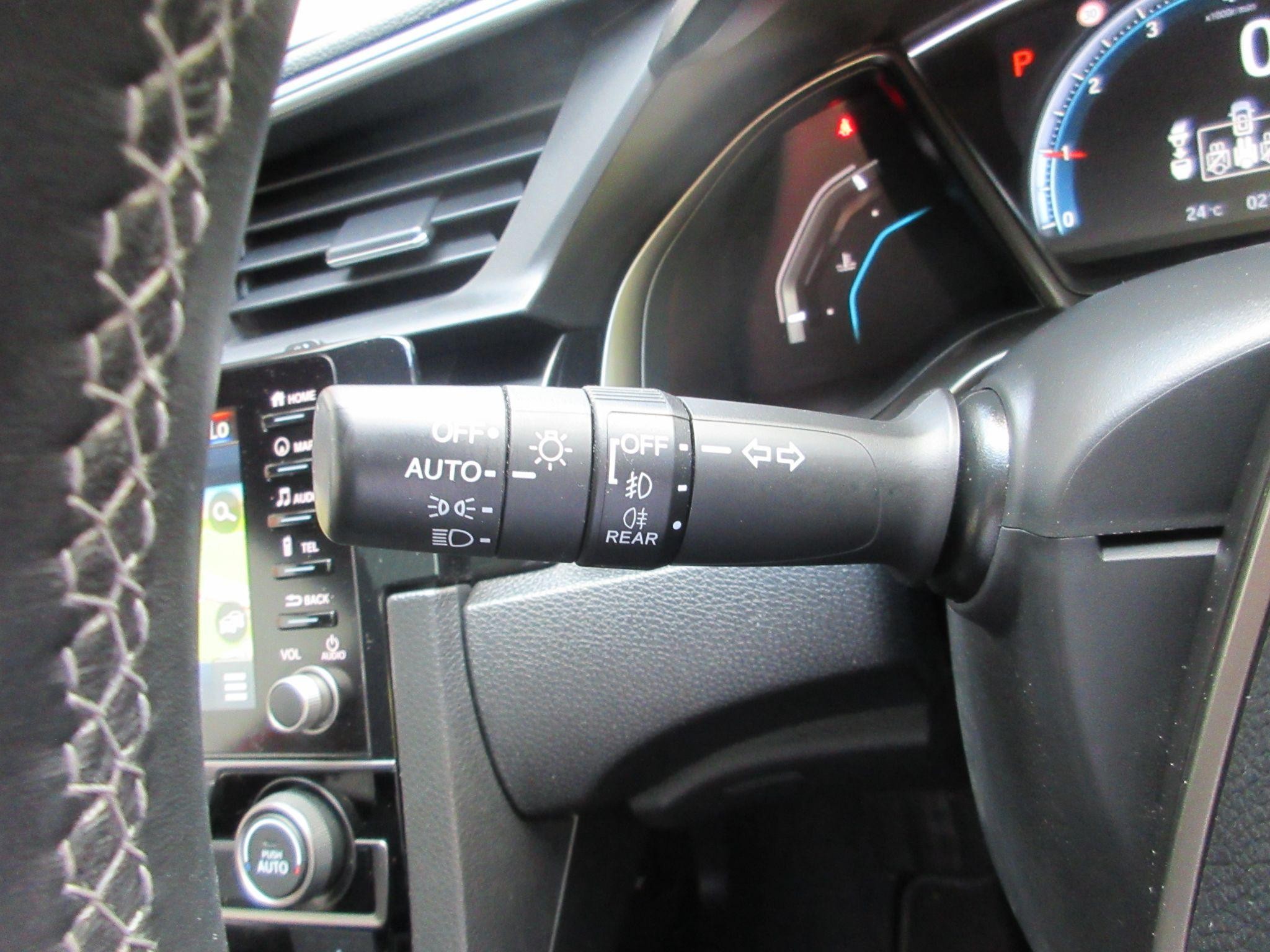 Honda Civic Image 28