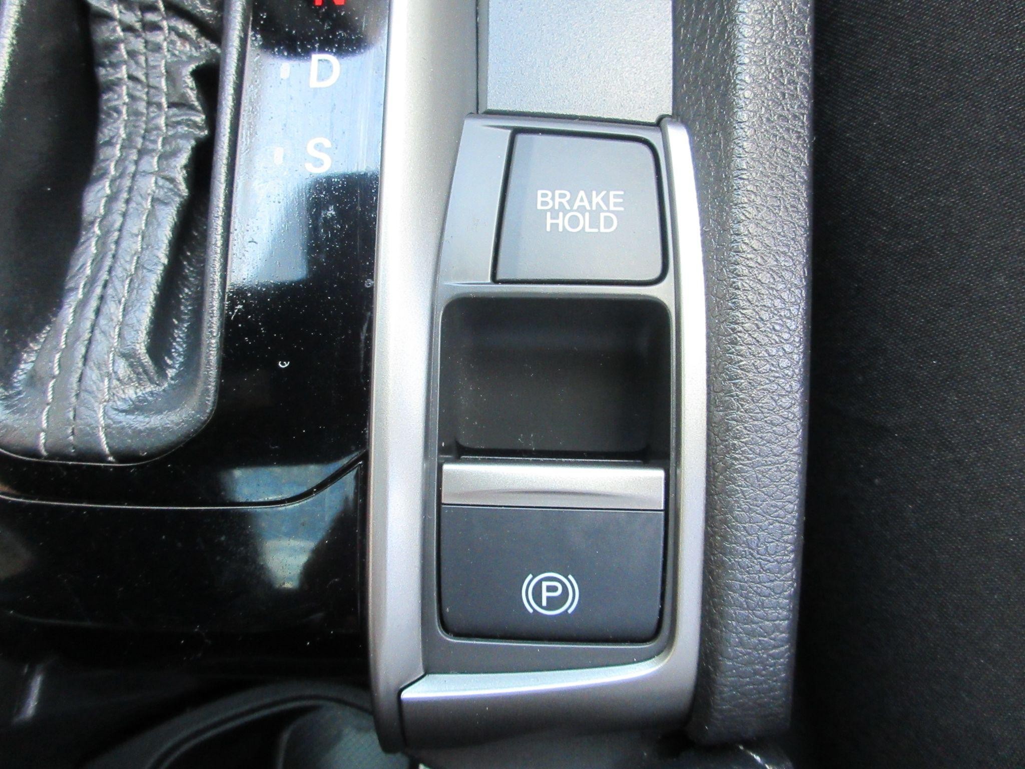 Honda Civic Image 34