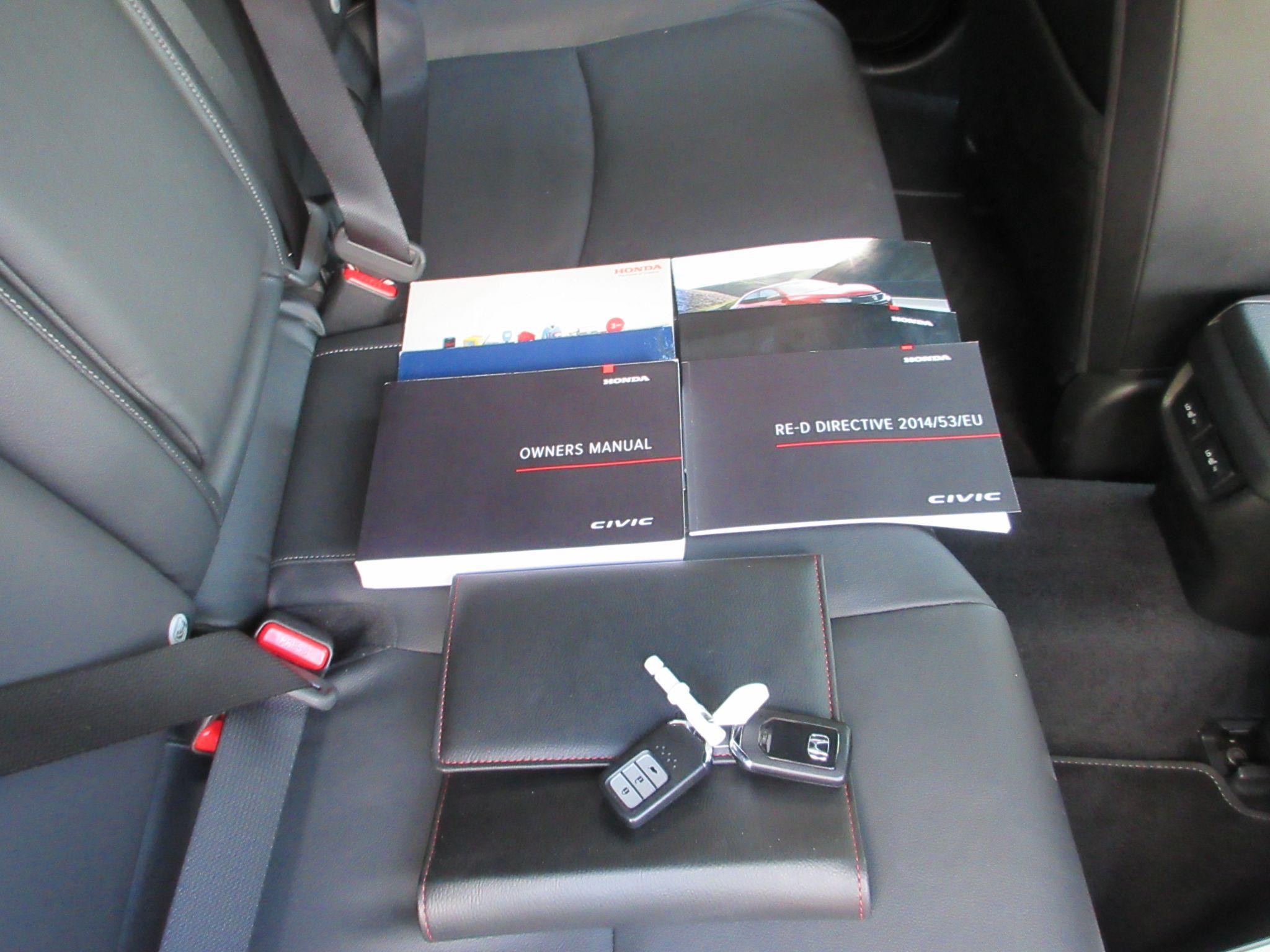 Honda Civic Image 42