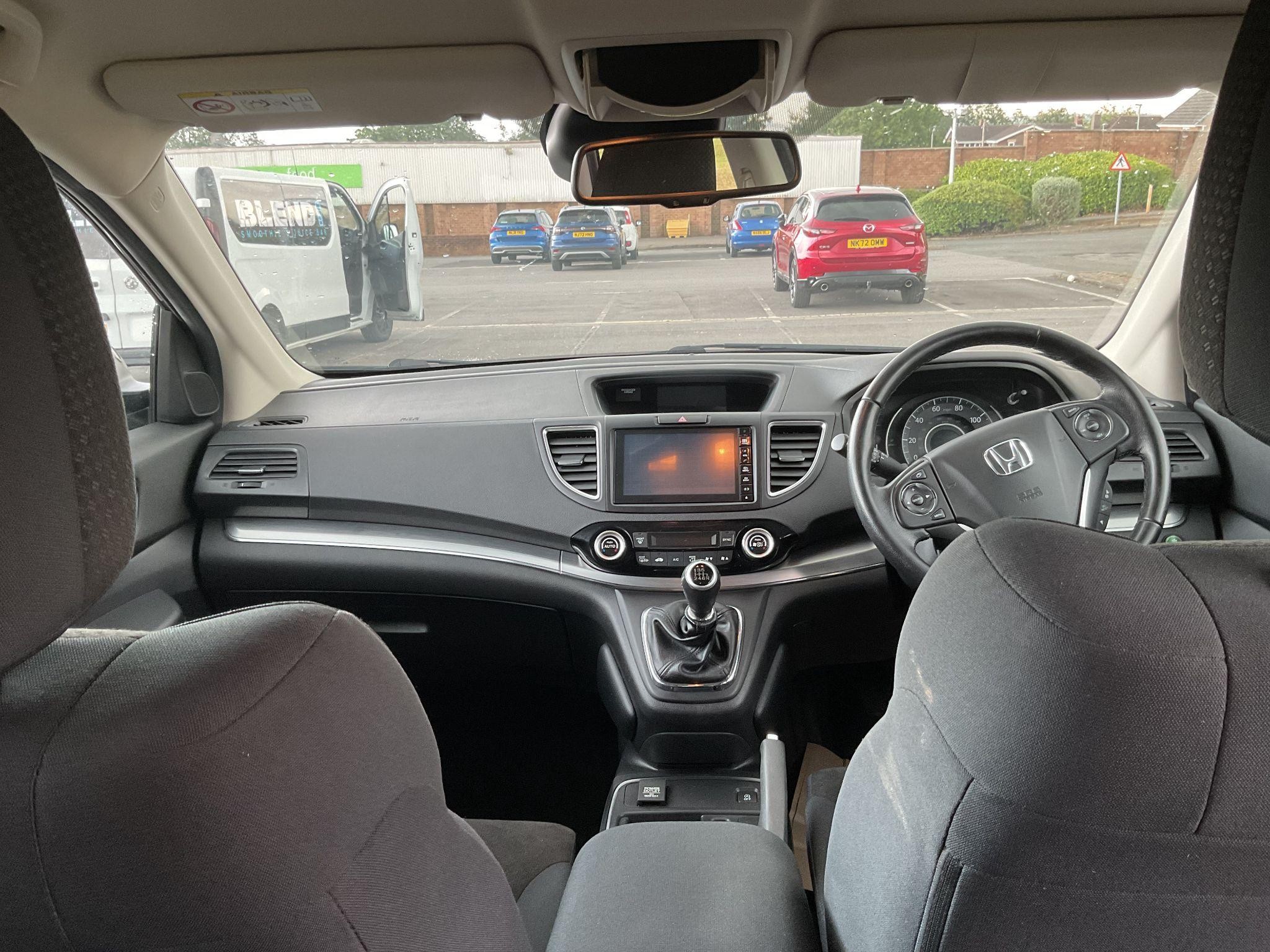 Honda CR-V Image 15