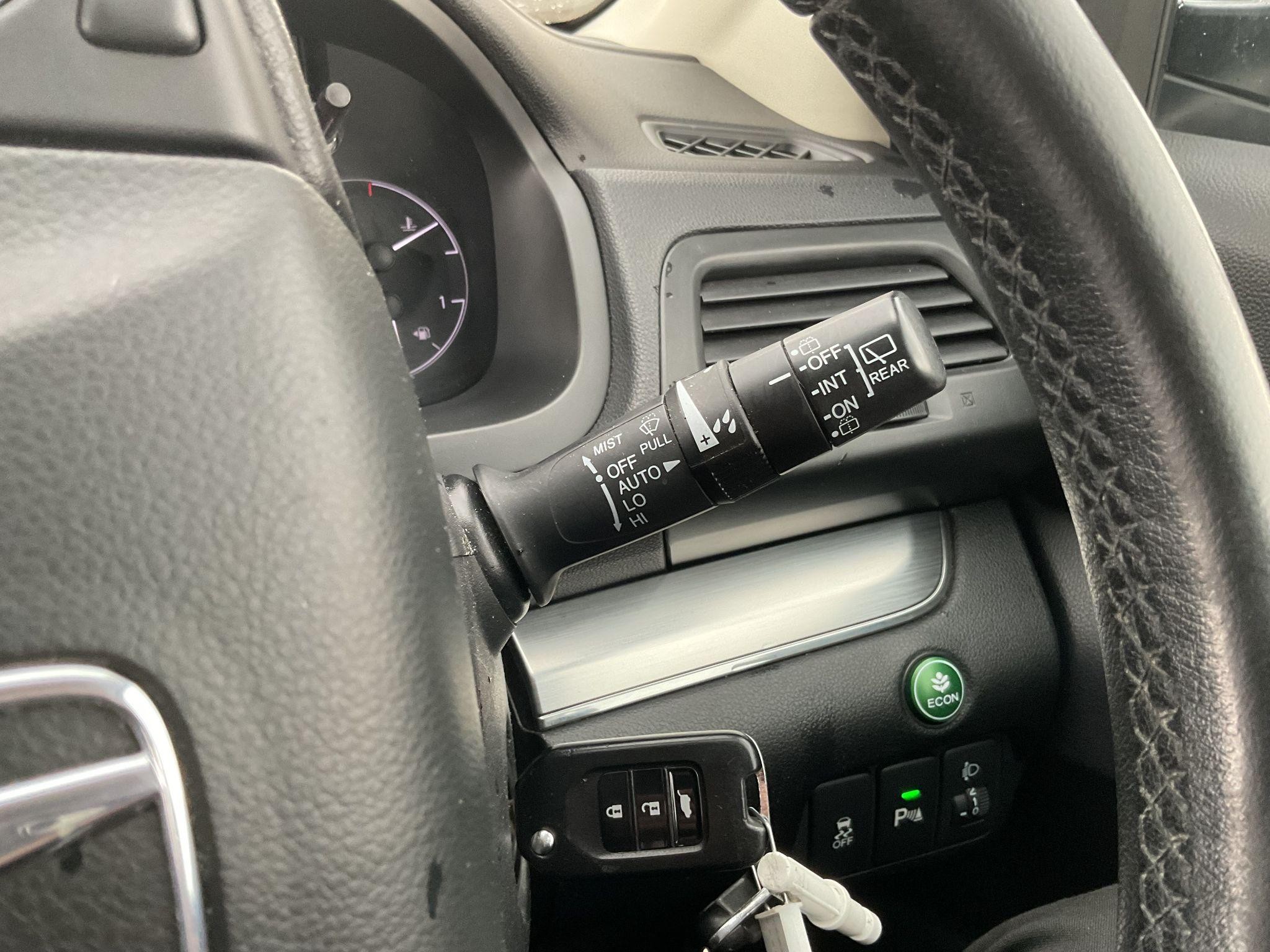 Honda CR-V Image 32