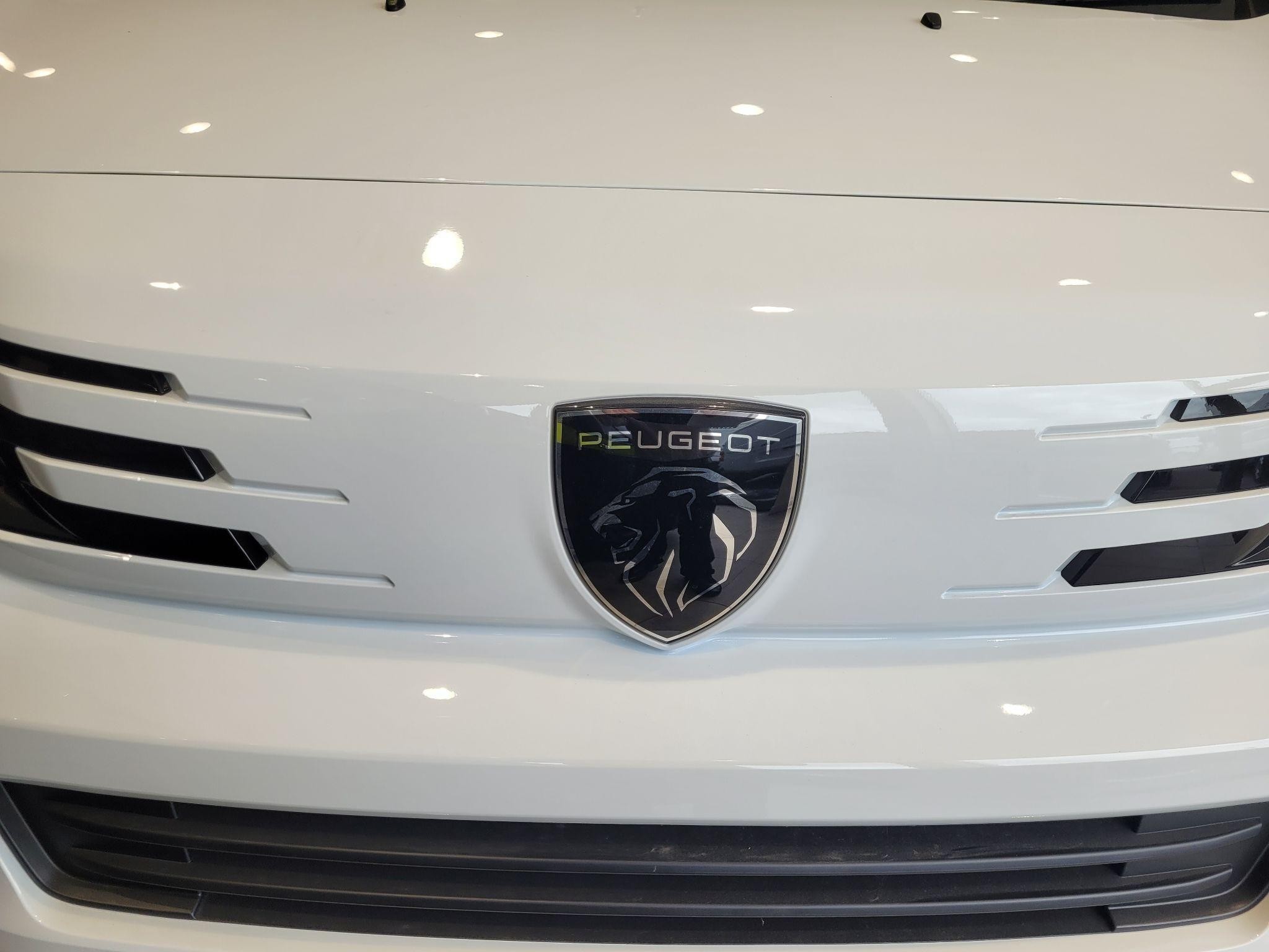 Peugeot Expert Image 2