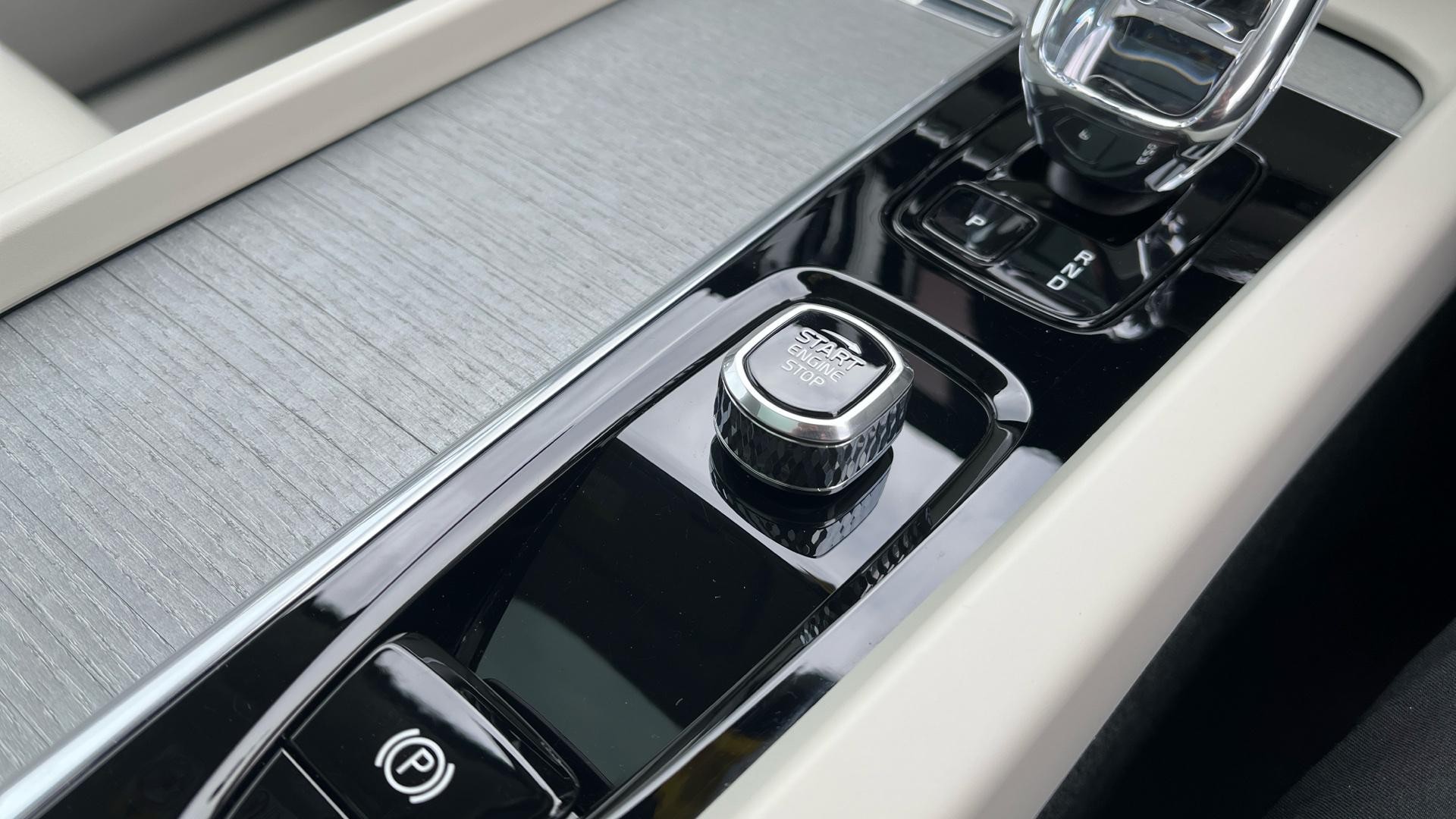 Volvo XC60 Image 27