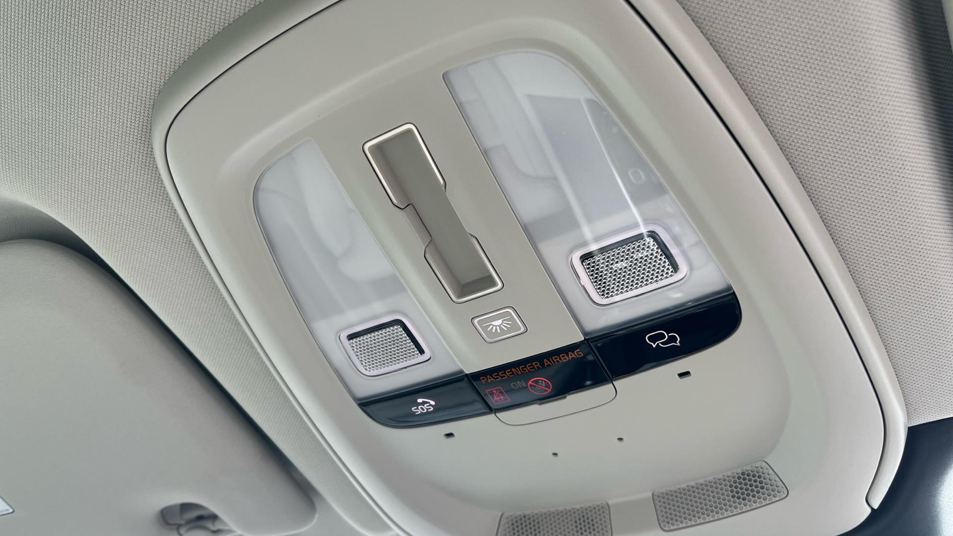 Volvo XC60 Image 28
