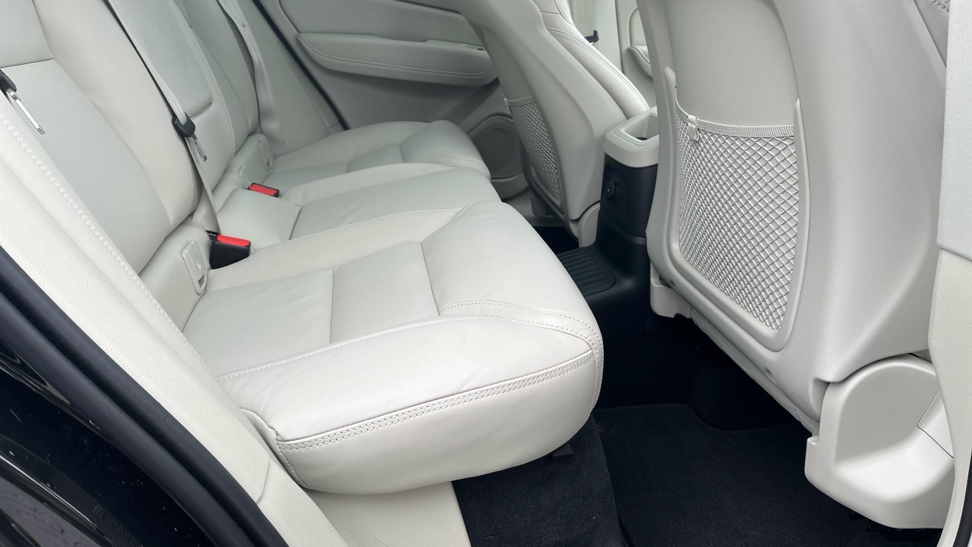 Volvo XC60 Image 33