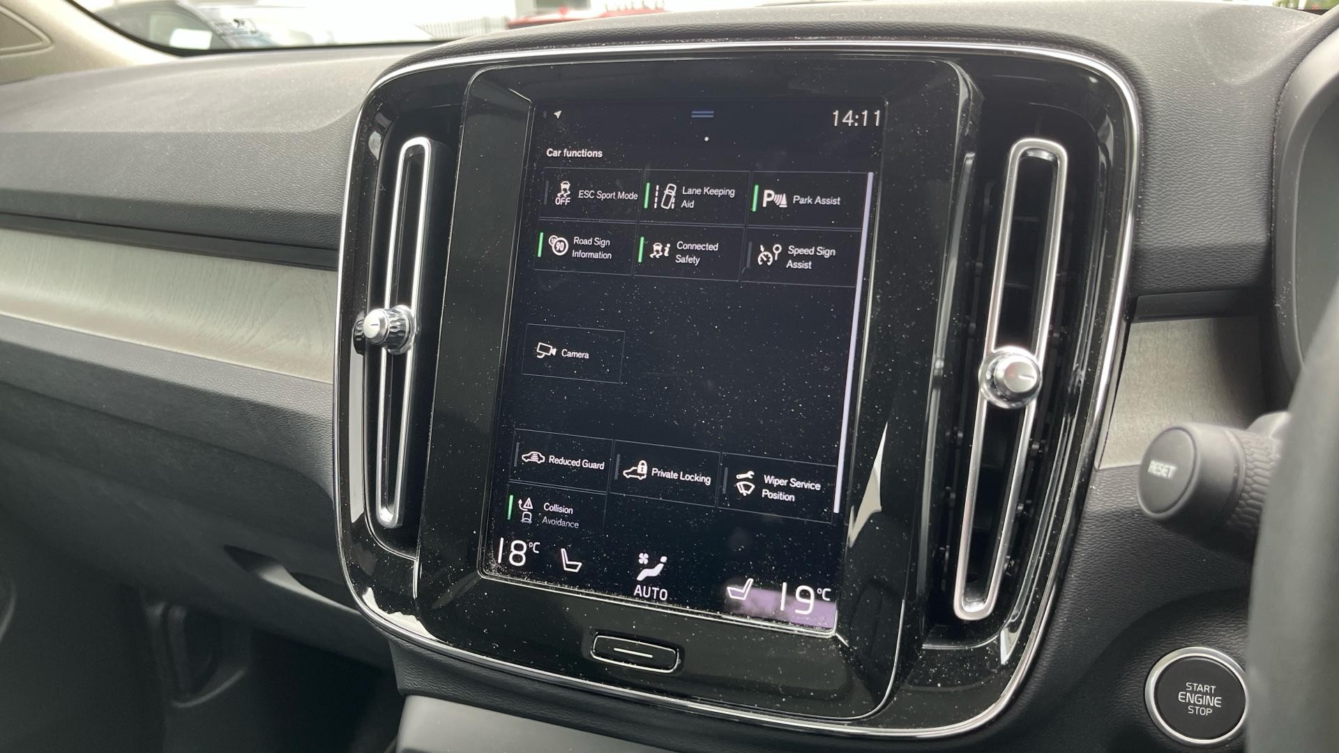 Volvo XC40 Image 15