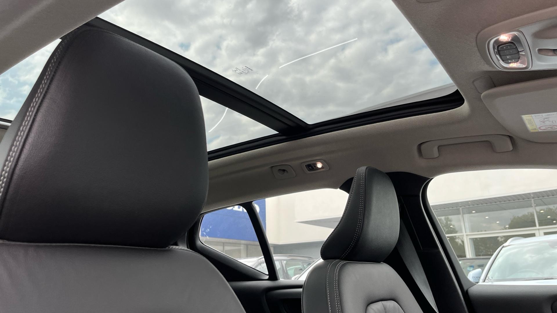 Volvo XC40 Image 27